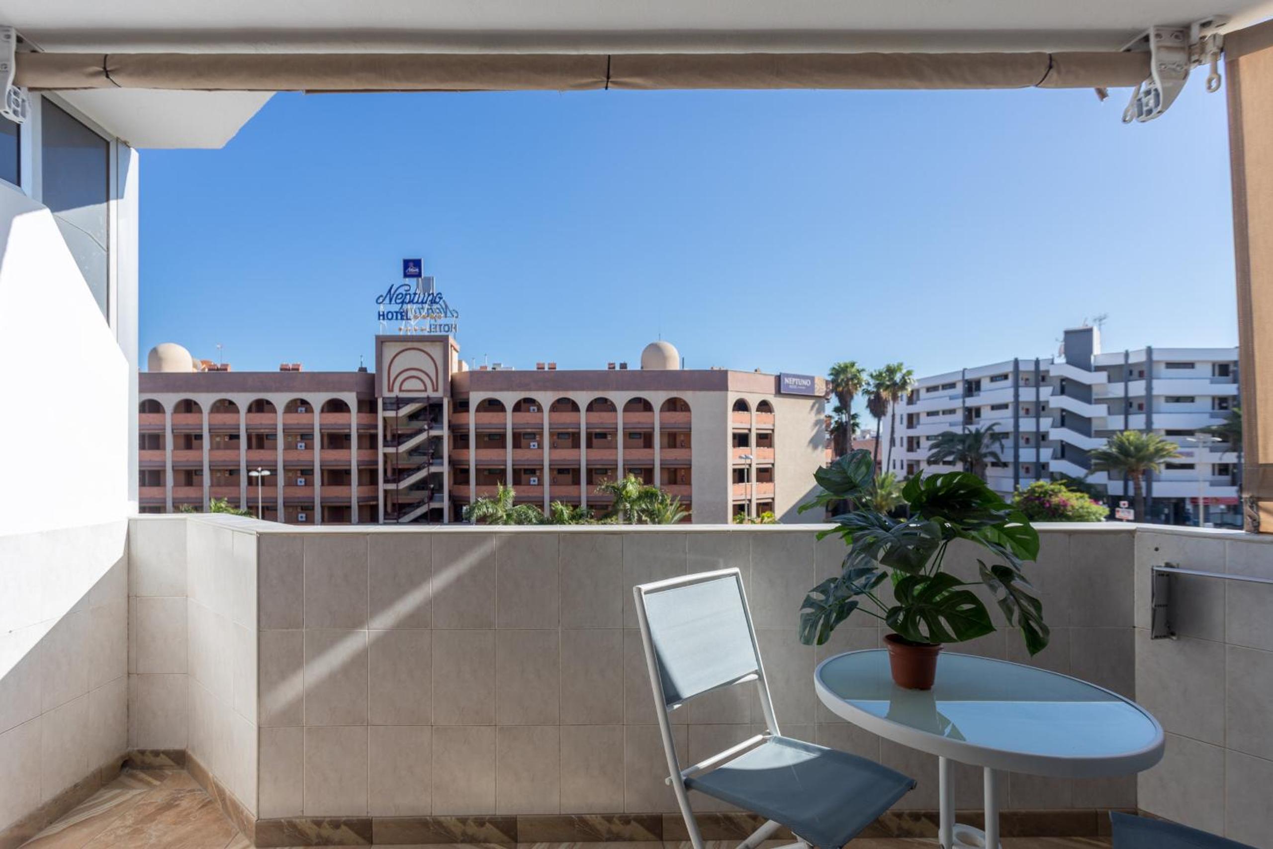 Apartamentos Teror Playa del Ingles Lightbooking