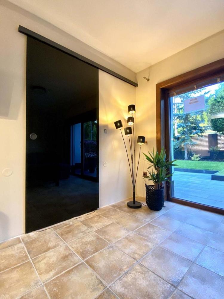 Apartment Holín