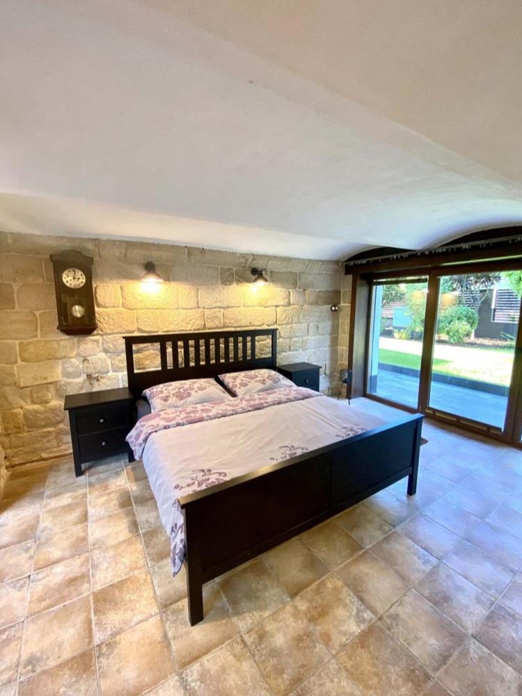 Apartment Holín