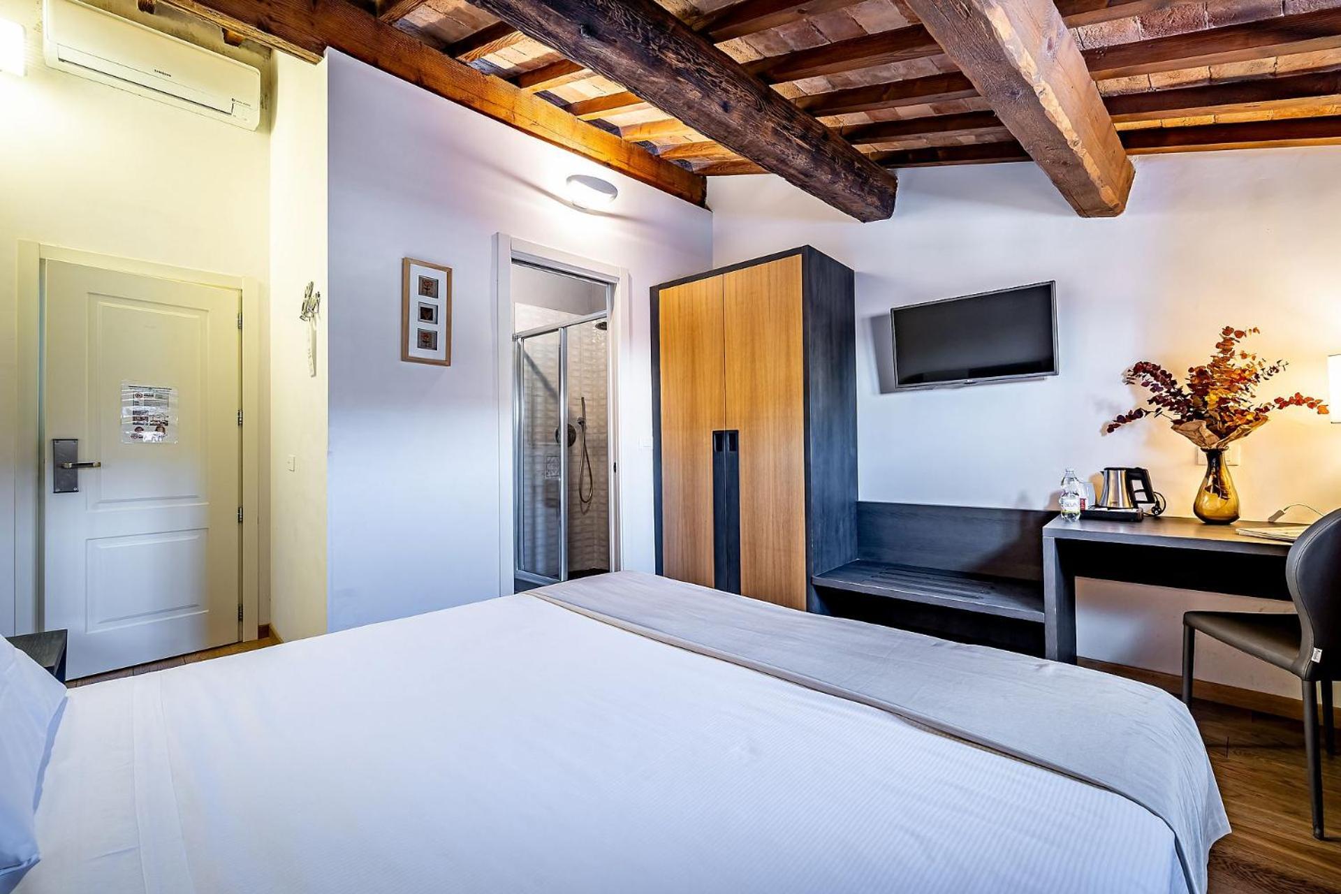 Martelli 6 Suite & Apartments