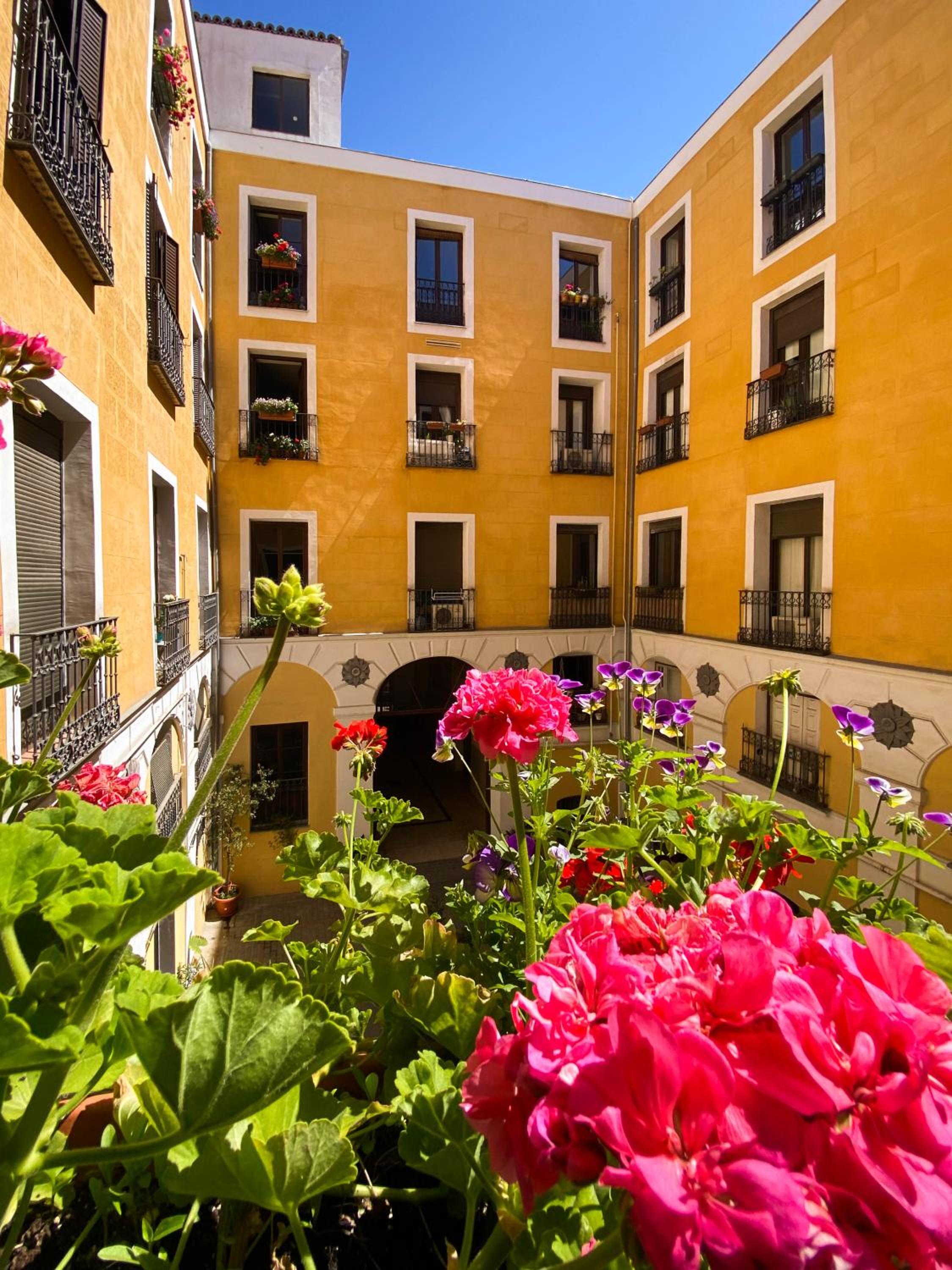 HOSTAL ANDREA SOL