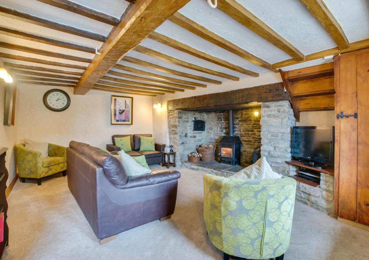 3 Bed in Builth Wells oc-wal257 view 2