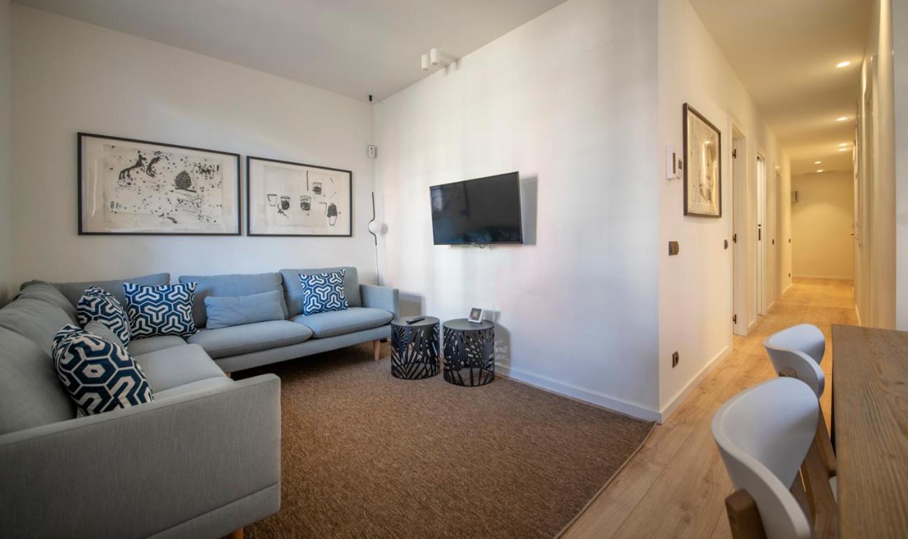 You Stylish City Center Apartments