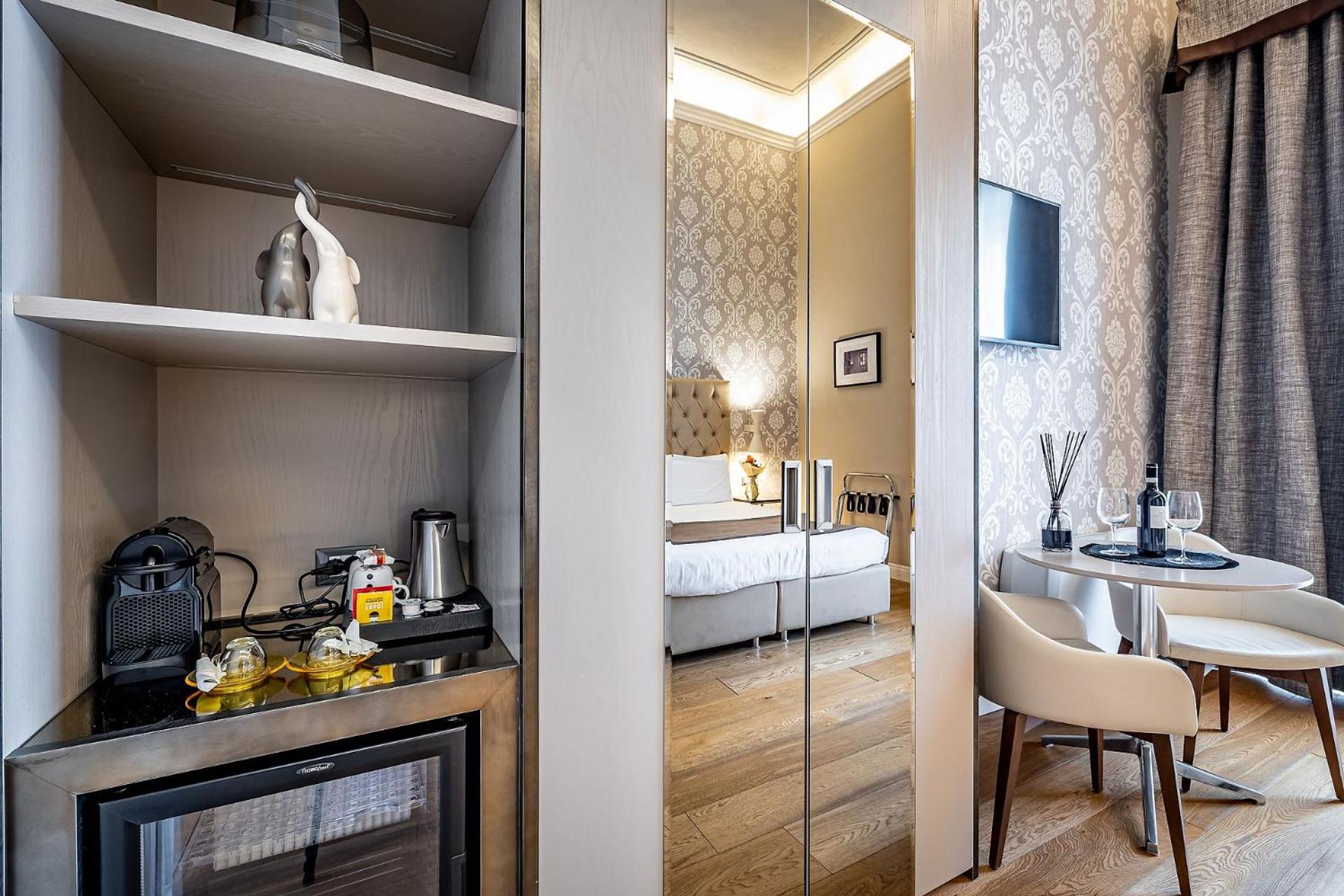 Martelli 6 Suite & Apartments
