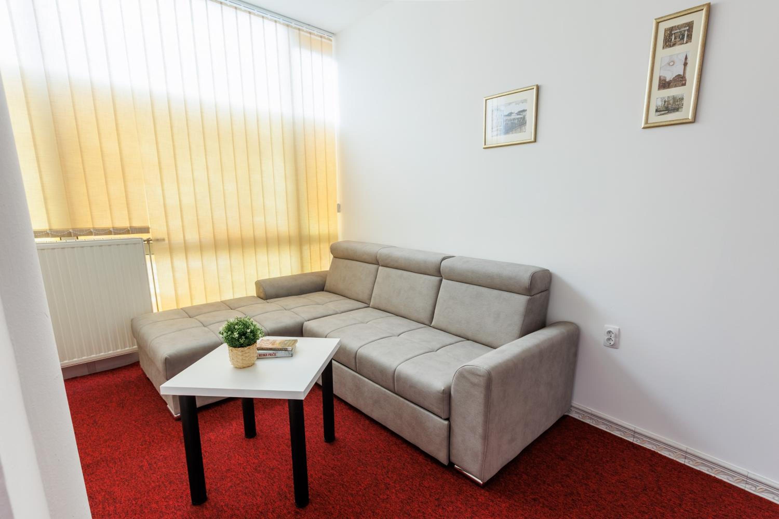 Apartmani i sobe Castra