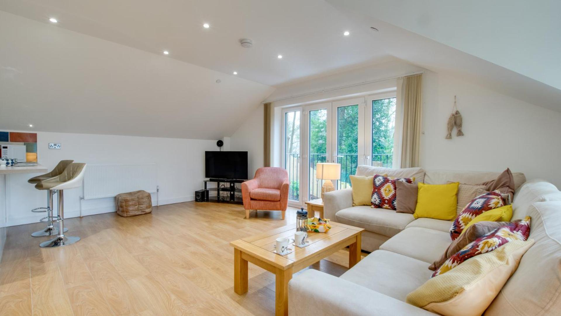 2 Bed in Langland oc-hh20 view 3
