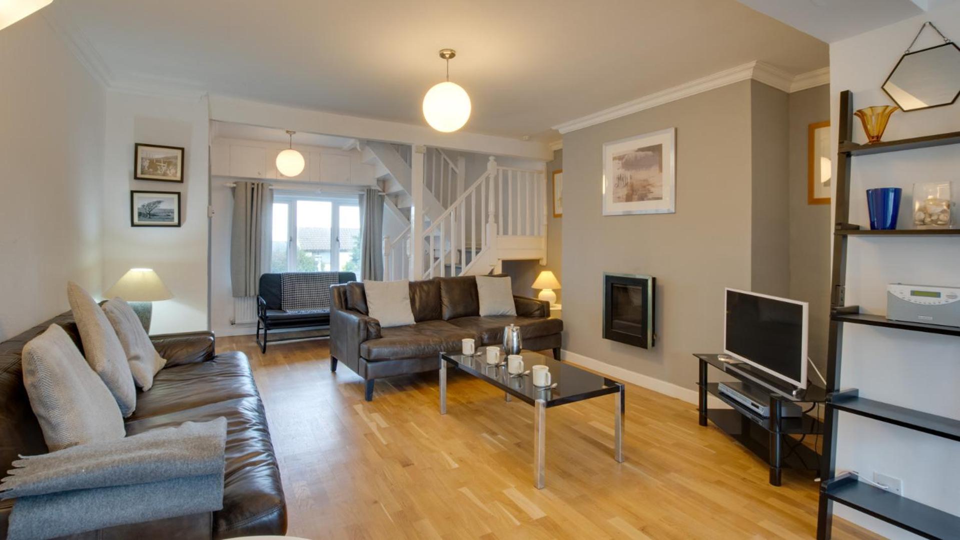 2 Bed in Llanmadoc oc-hh2110