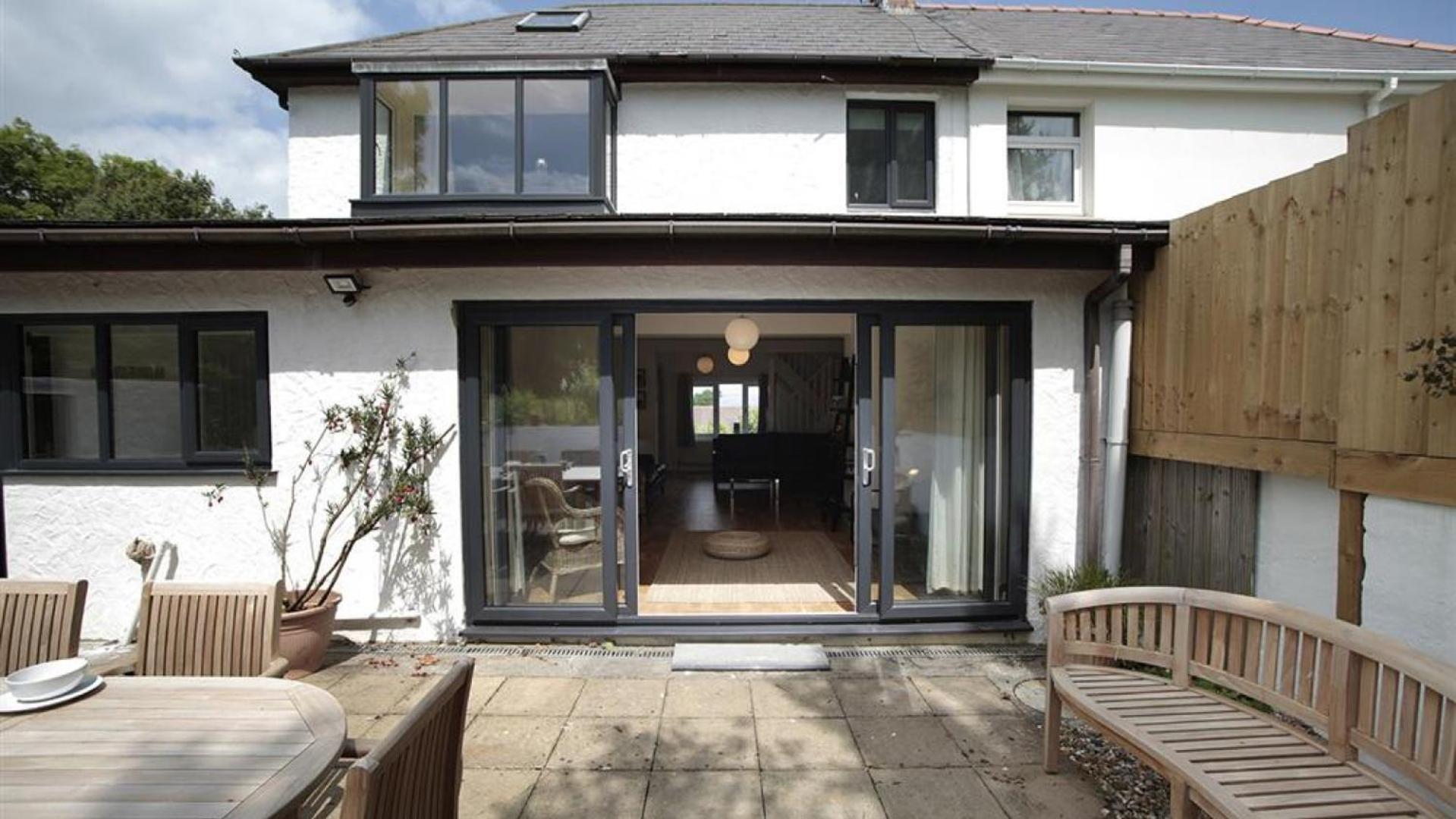 2 Bed in Llanmadoc oc-hh2110