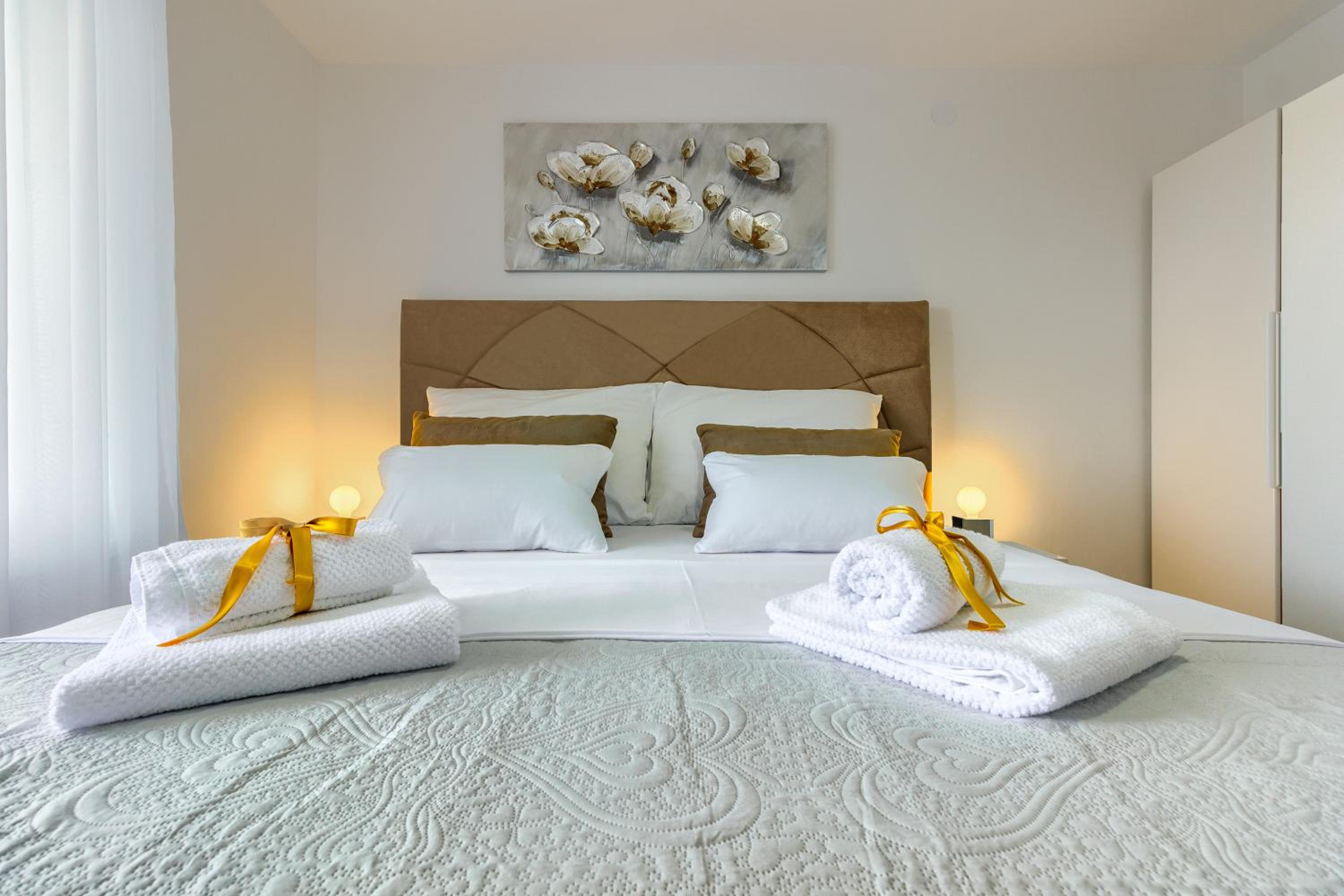 White Residence Luxury Apartment Bibinje