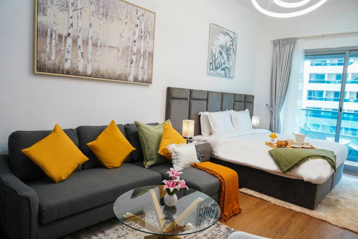 Luxury Studio Apartment Close to JBR Beach&Yacht Club&Metro-Available Airport Shuttle