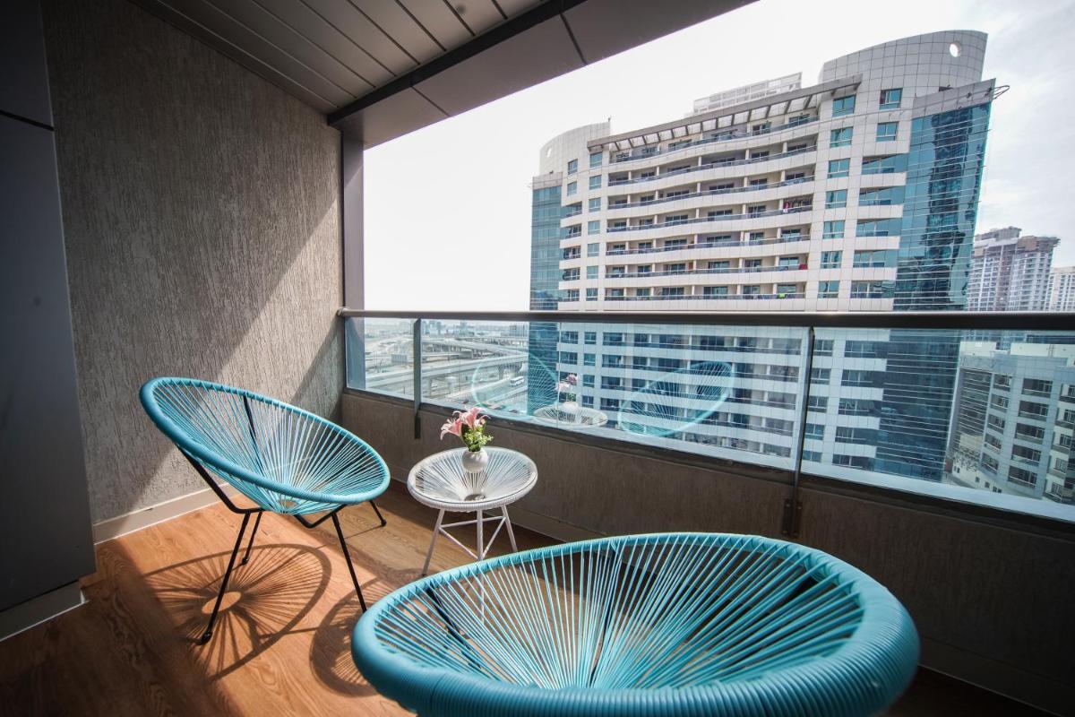 Luxury Studio Apartment Close to JBR Beach&Yacht Club&Metro-Available Airport Shuttle