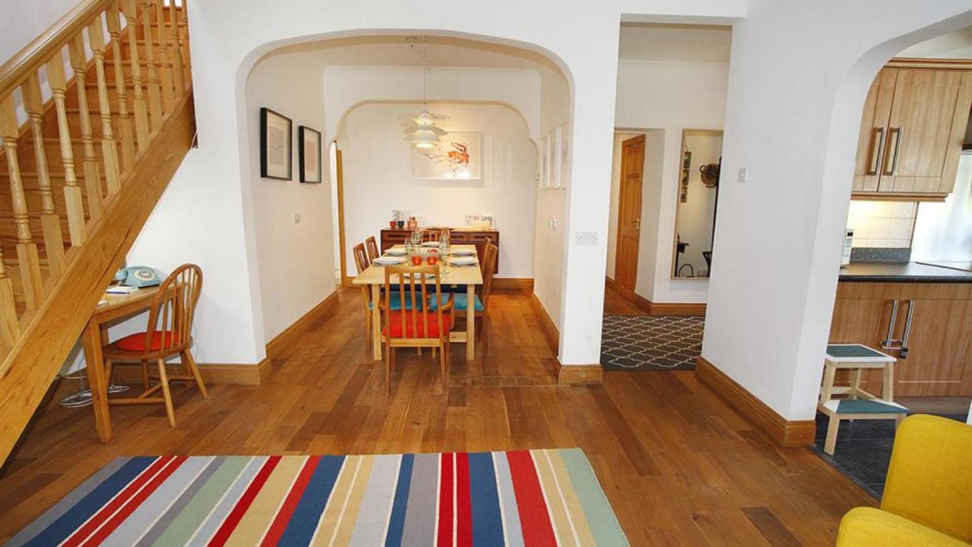 3 Bed in Overton oc-hh2103 view 3