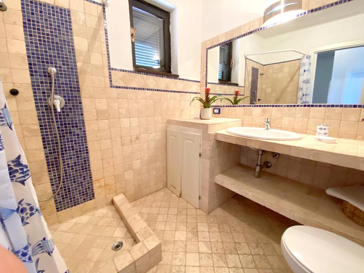 3 bedrooms appartement at Olbia 300 m away from the beach with sea view and enclosed garden