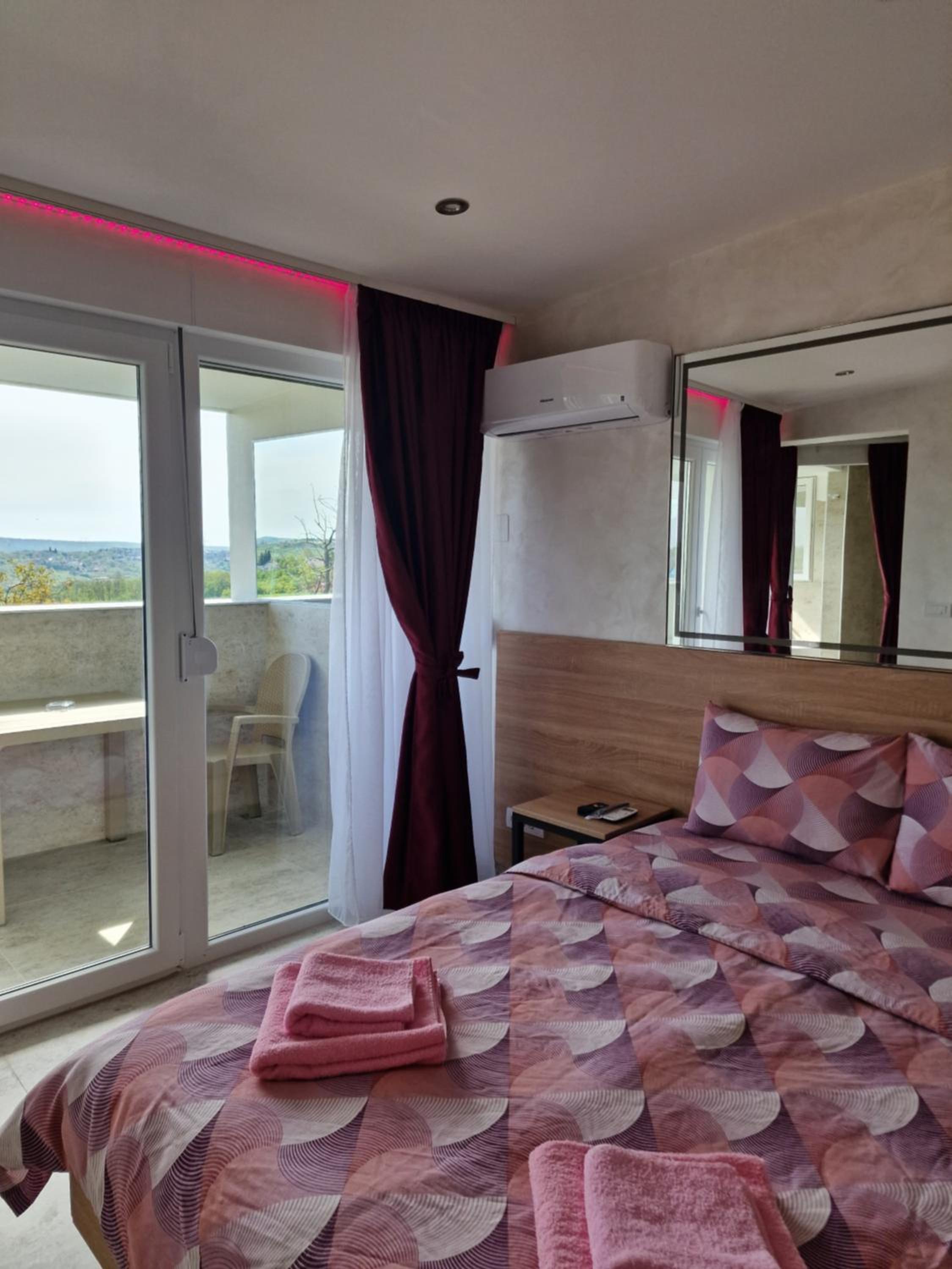 Rooms Green Set