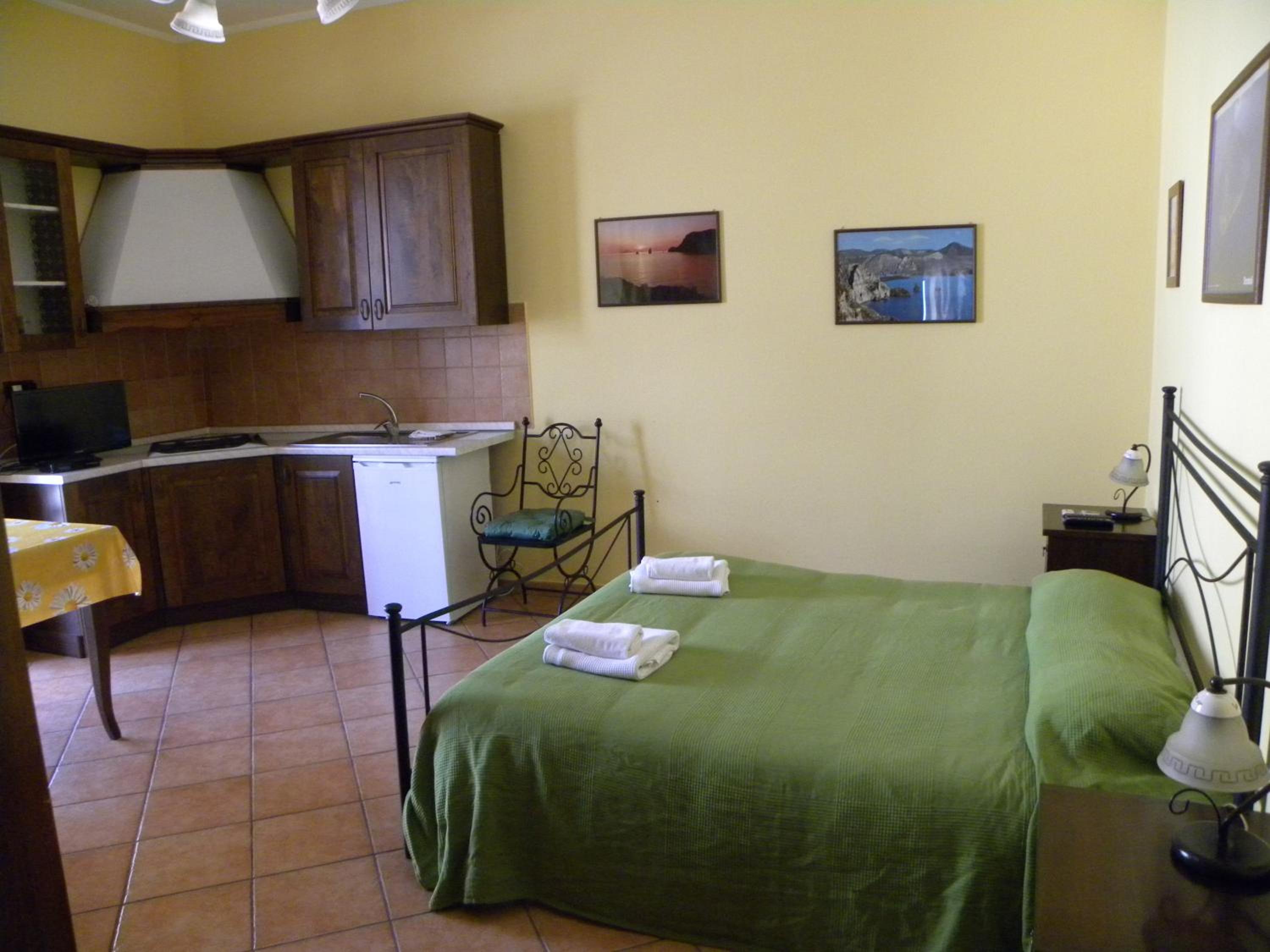 Photo 43