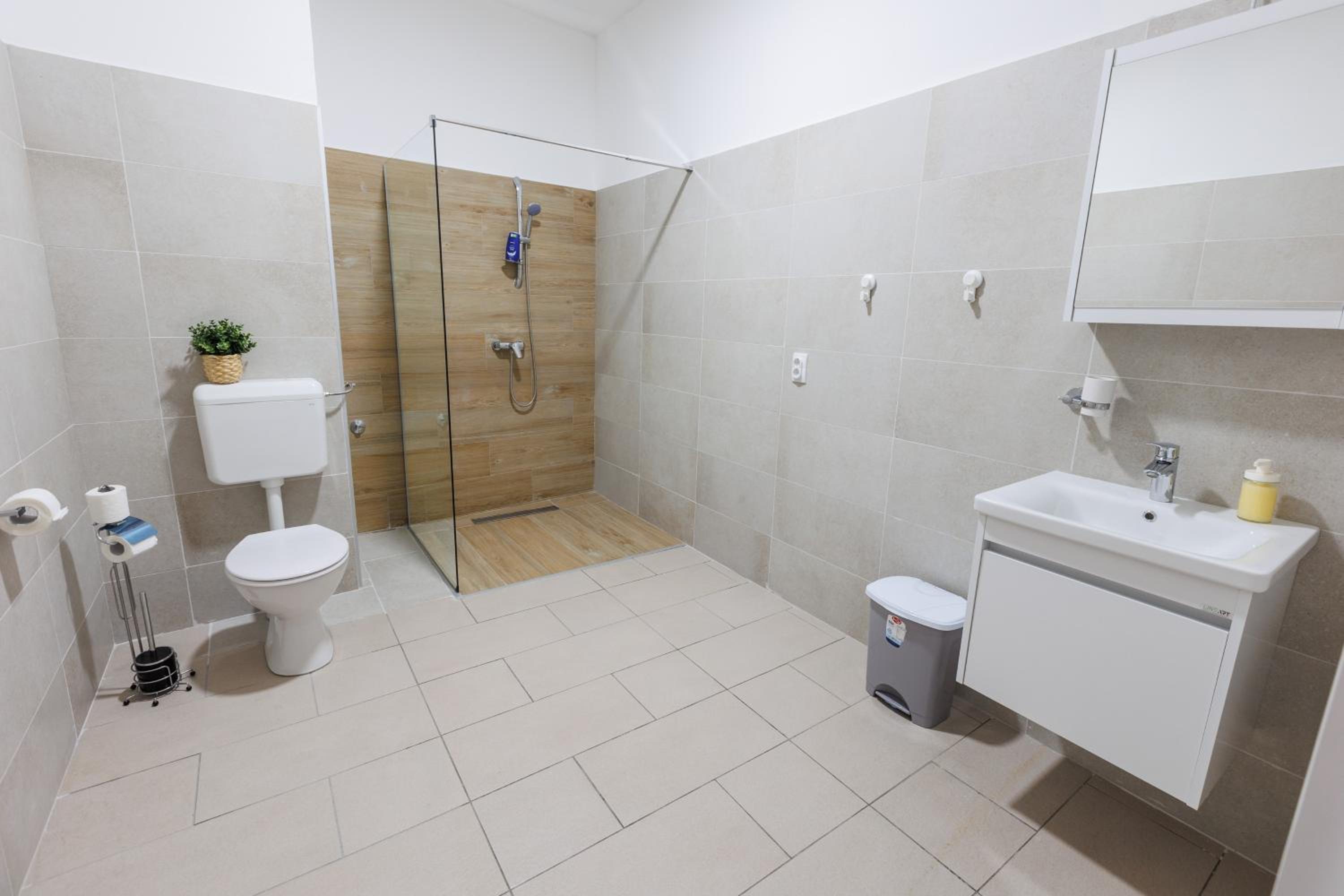 Apartmani i sobe Castra