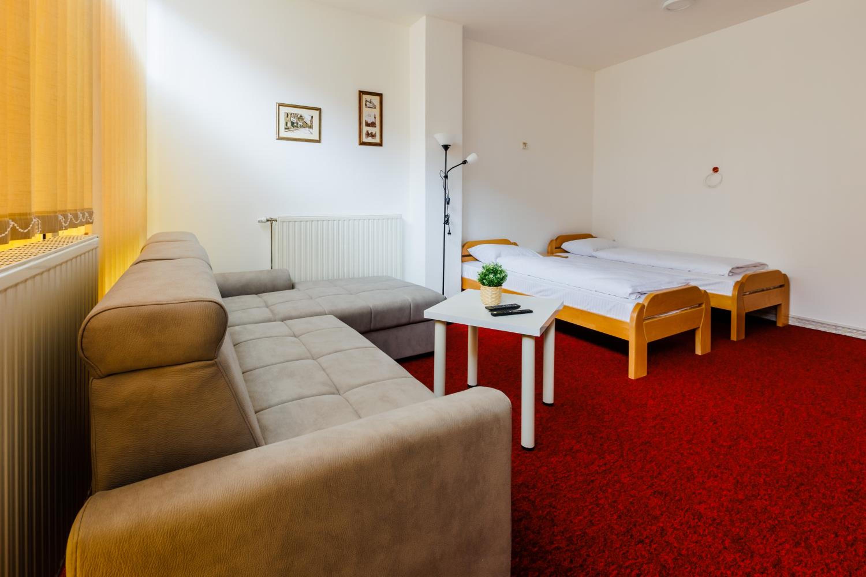 Apartmani i sobe Castra