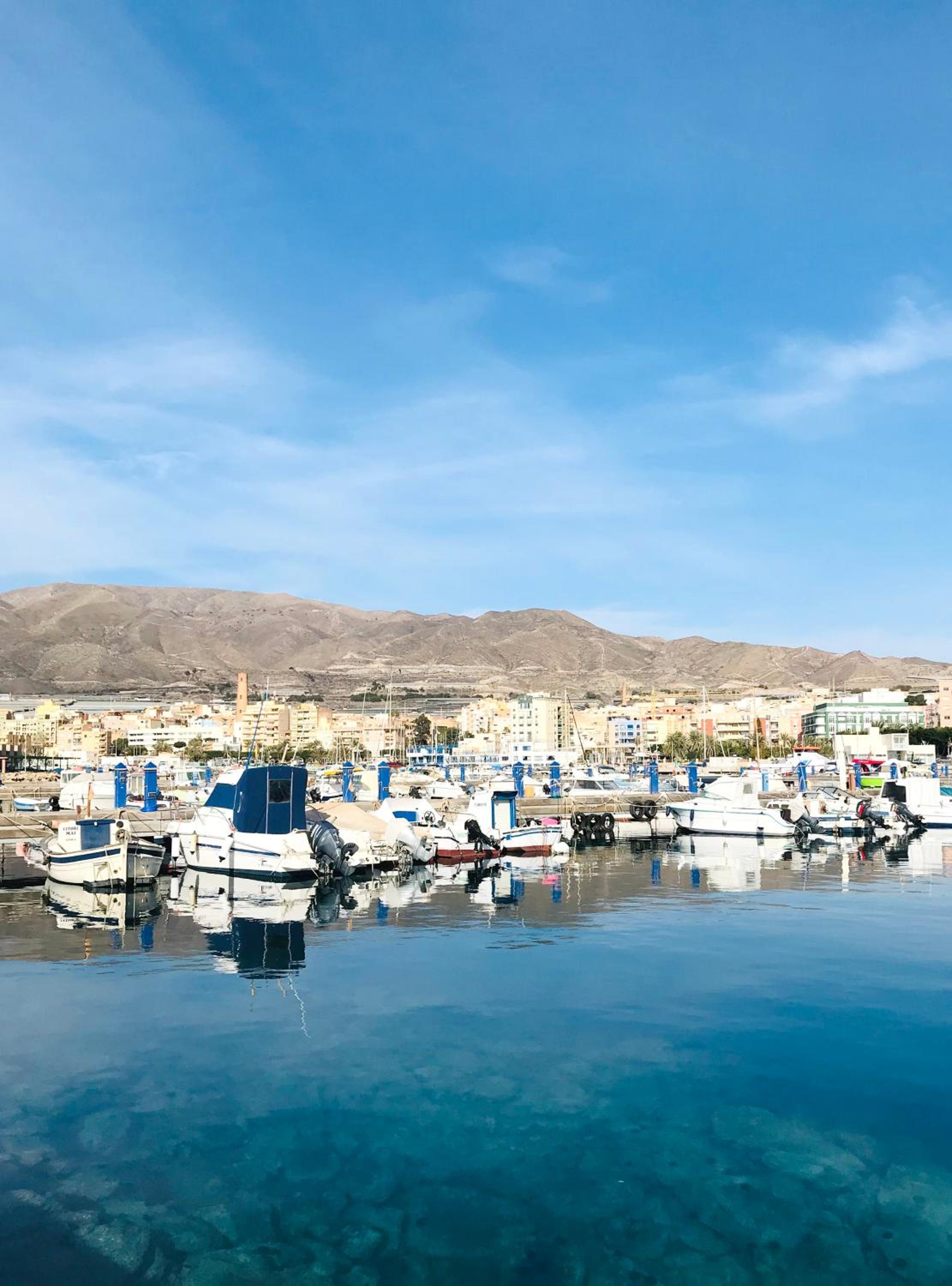 Al_reparo Home Beach _ Adra view 3