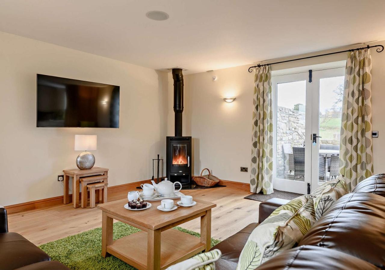 2 Bed in Gilwern oc-o27004