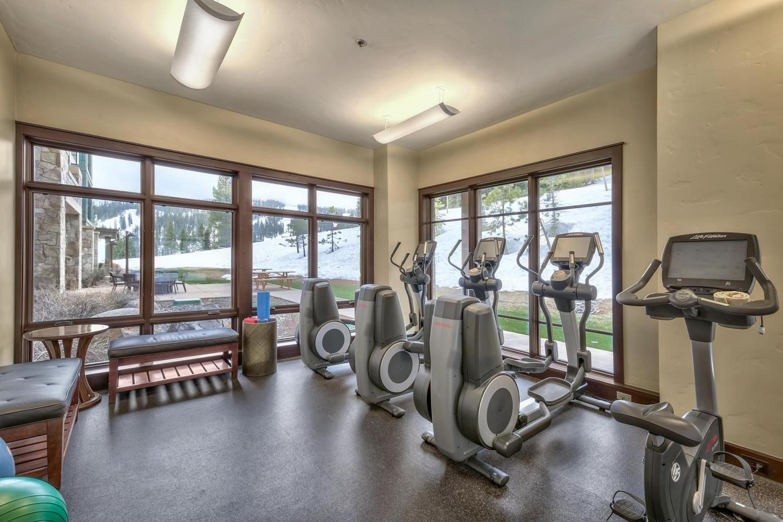 Lake Tahoe Vacations - Constellation Residences - Property Image 8