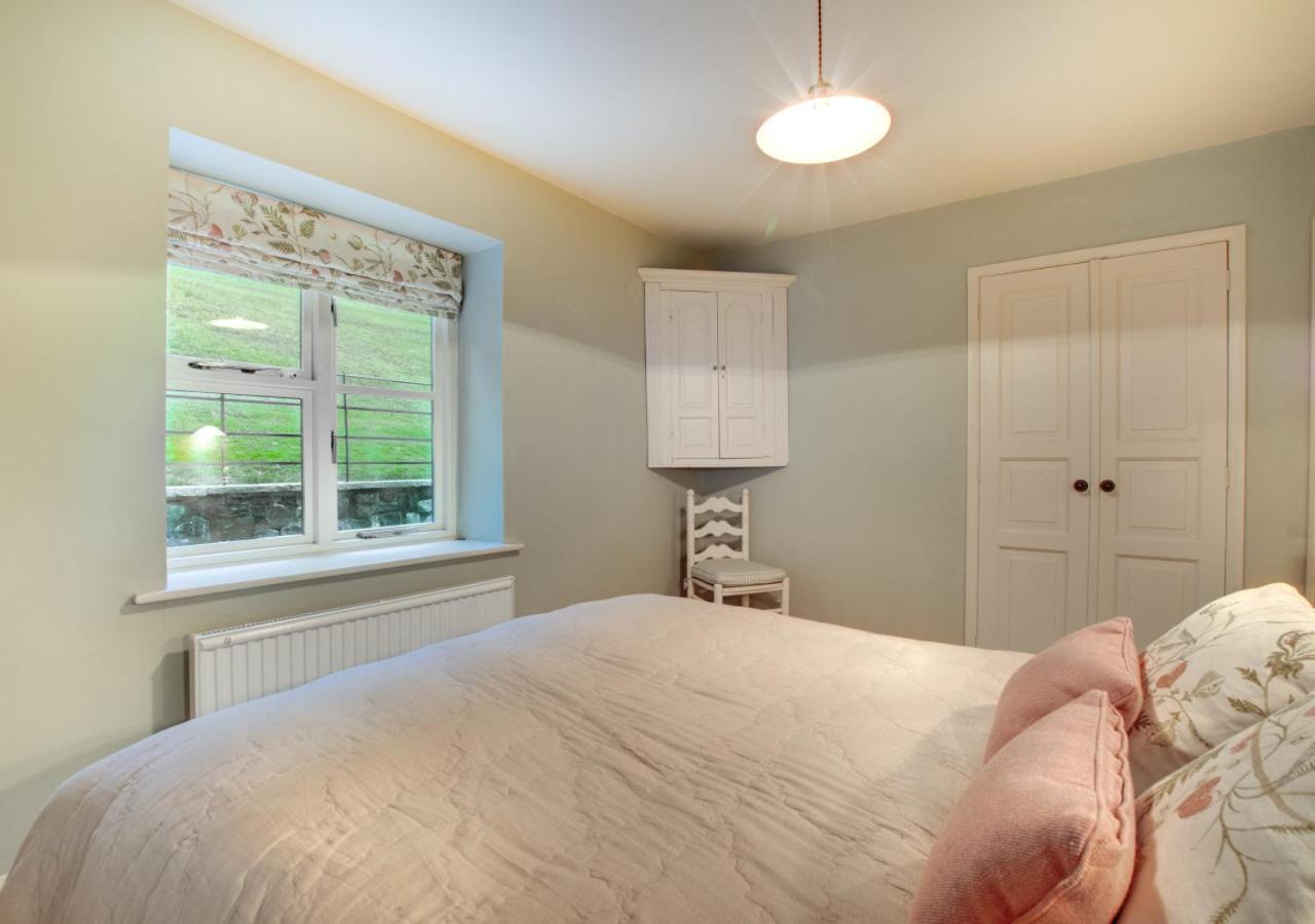 4 Bed in Builth Wells oc-bow197