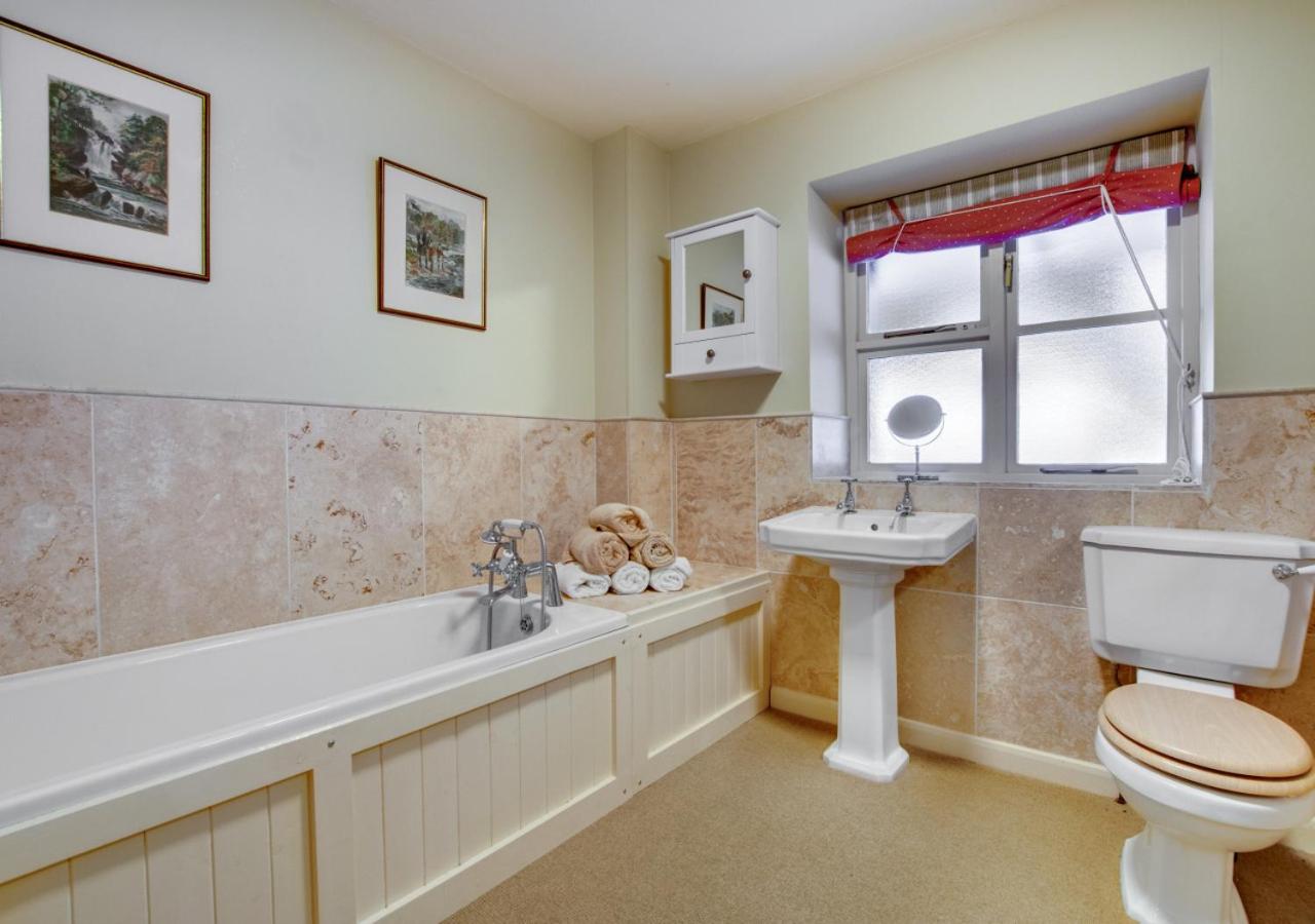 4 Bed in Builth Wells oc-bow197