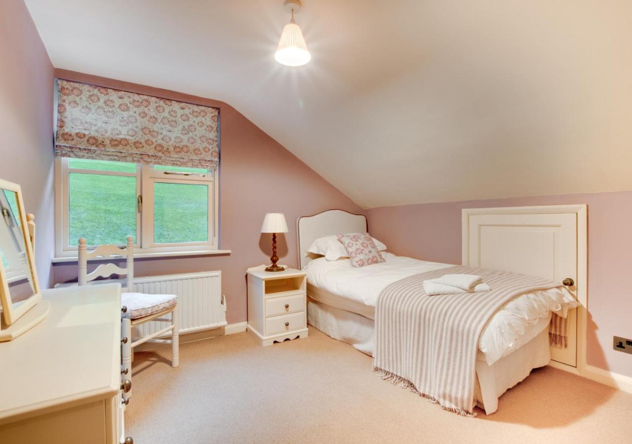 4 Bed in Builth Wells oc-bow197