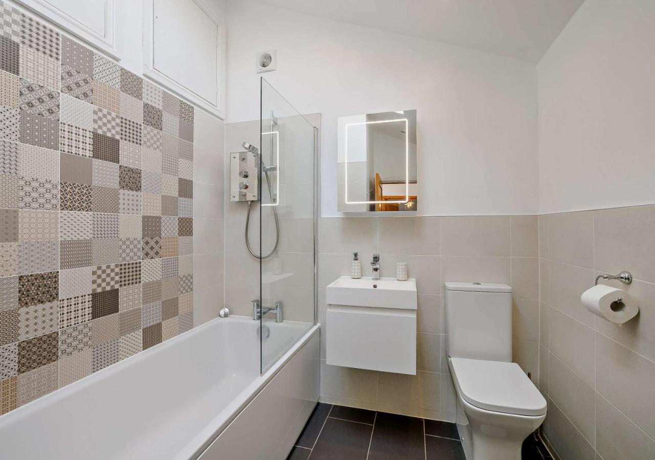 2 Bed in Lixwm oc-bow179
