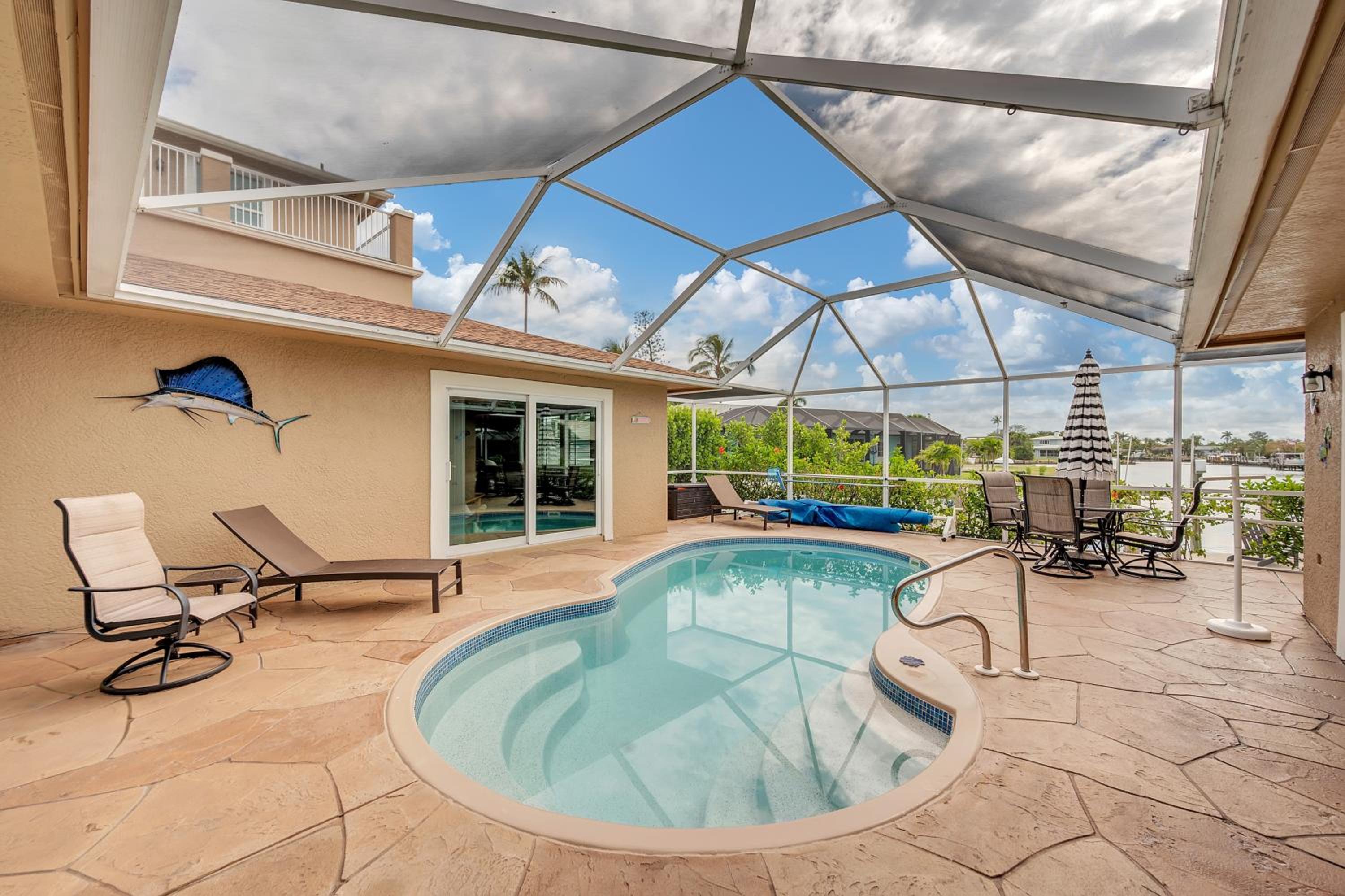 Sandcastles of Marco Island Waterfront Private Pool, photo 26