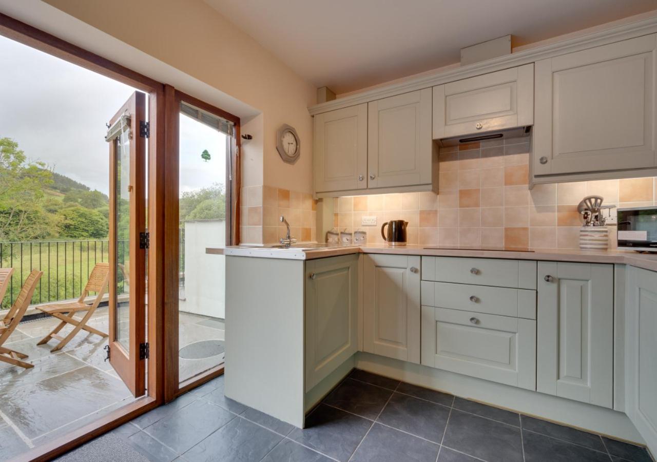 4 Bed in Llanarmon Dyffryn Ceiriog oc-bow151 view 5