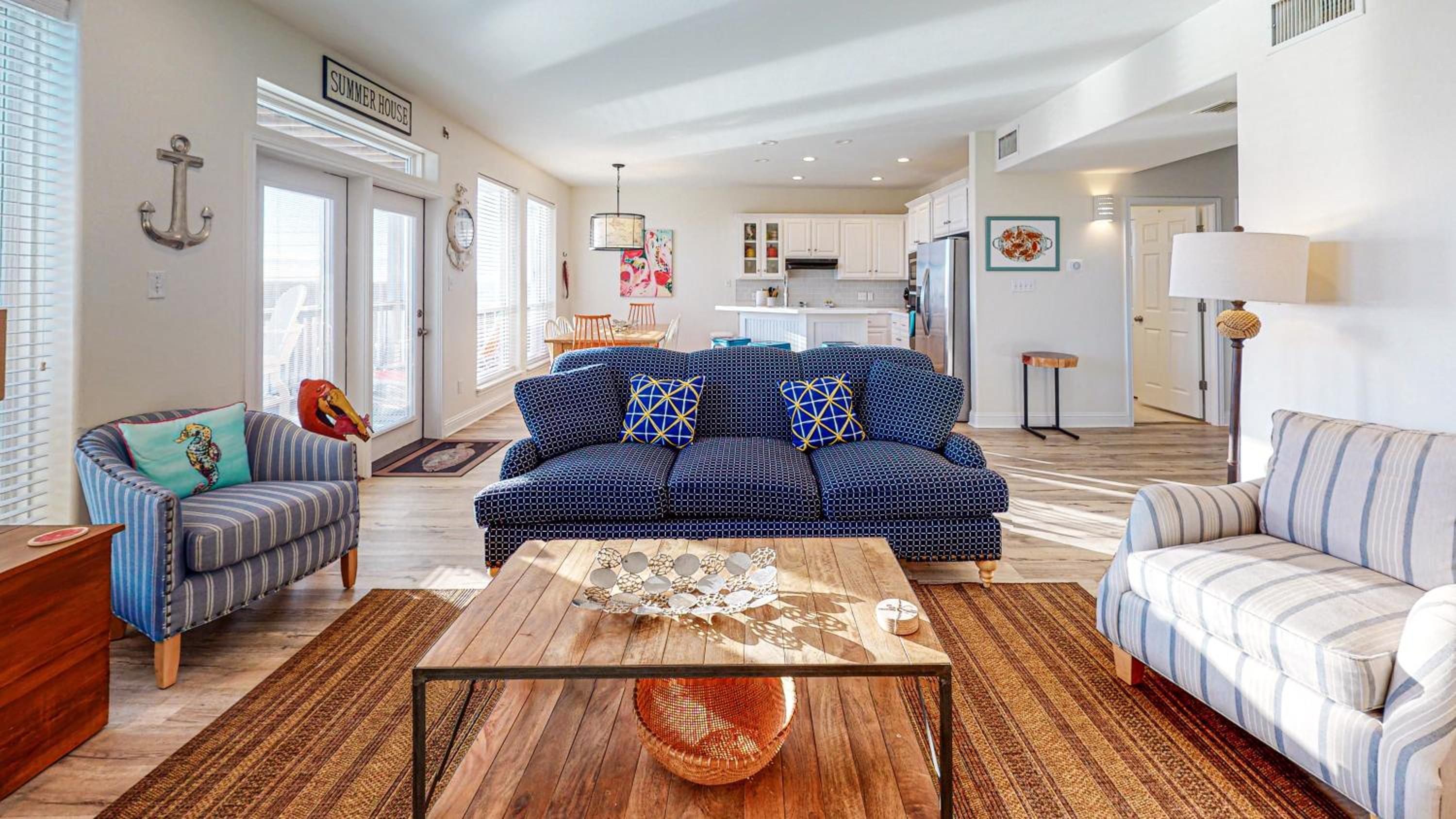 MR122 Large Beachy Home, Shared Pool, Boardwalk to the Beach and Golf Cart Included view 4