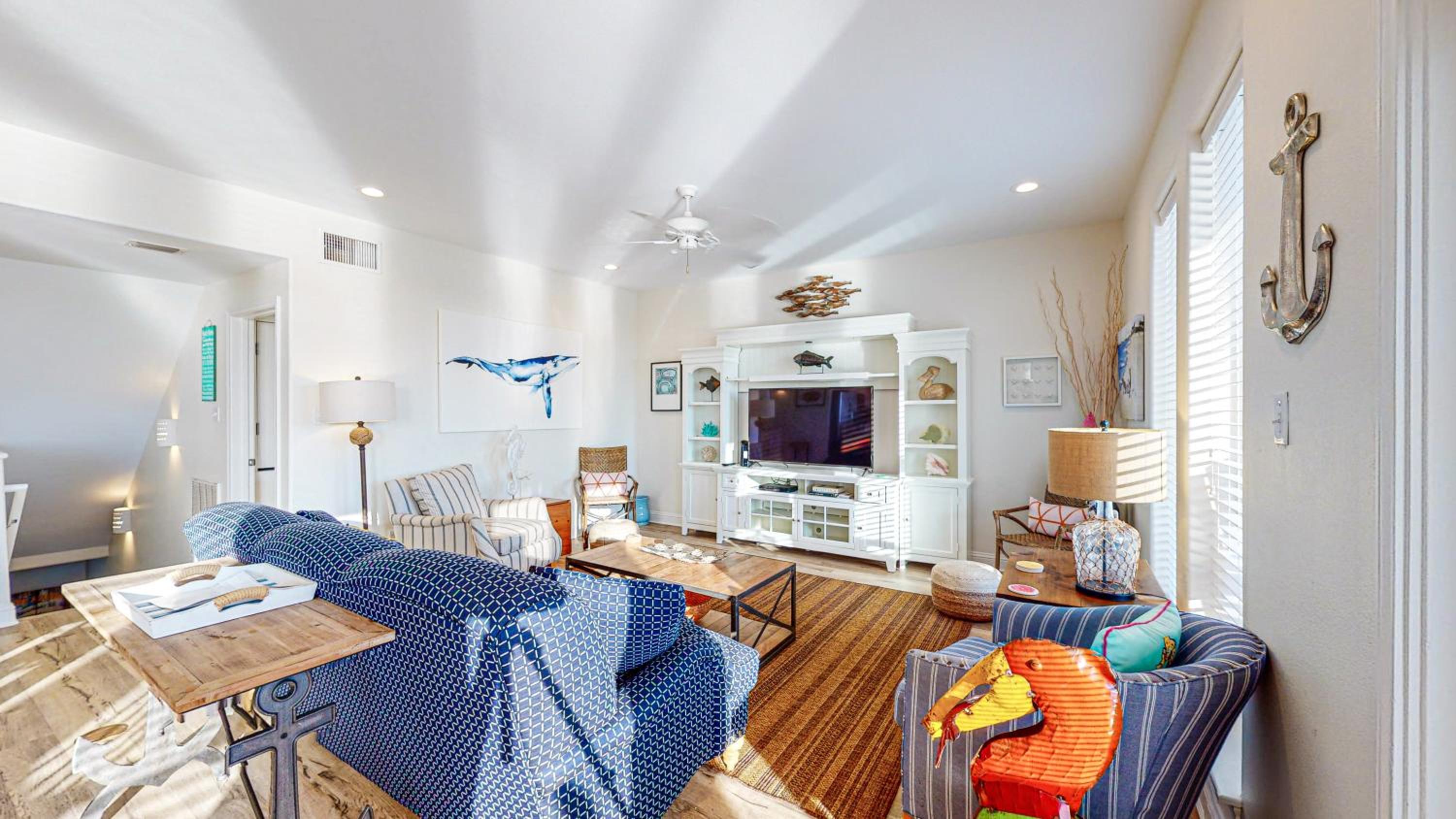 MR122 Large Beachy Home, Shared Pool, Boardwalk to the Beach and Golf Cart Included view 5
