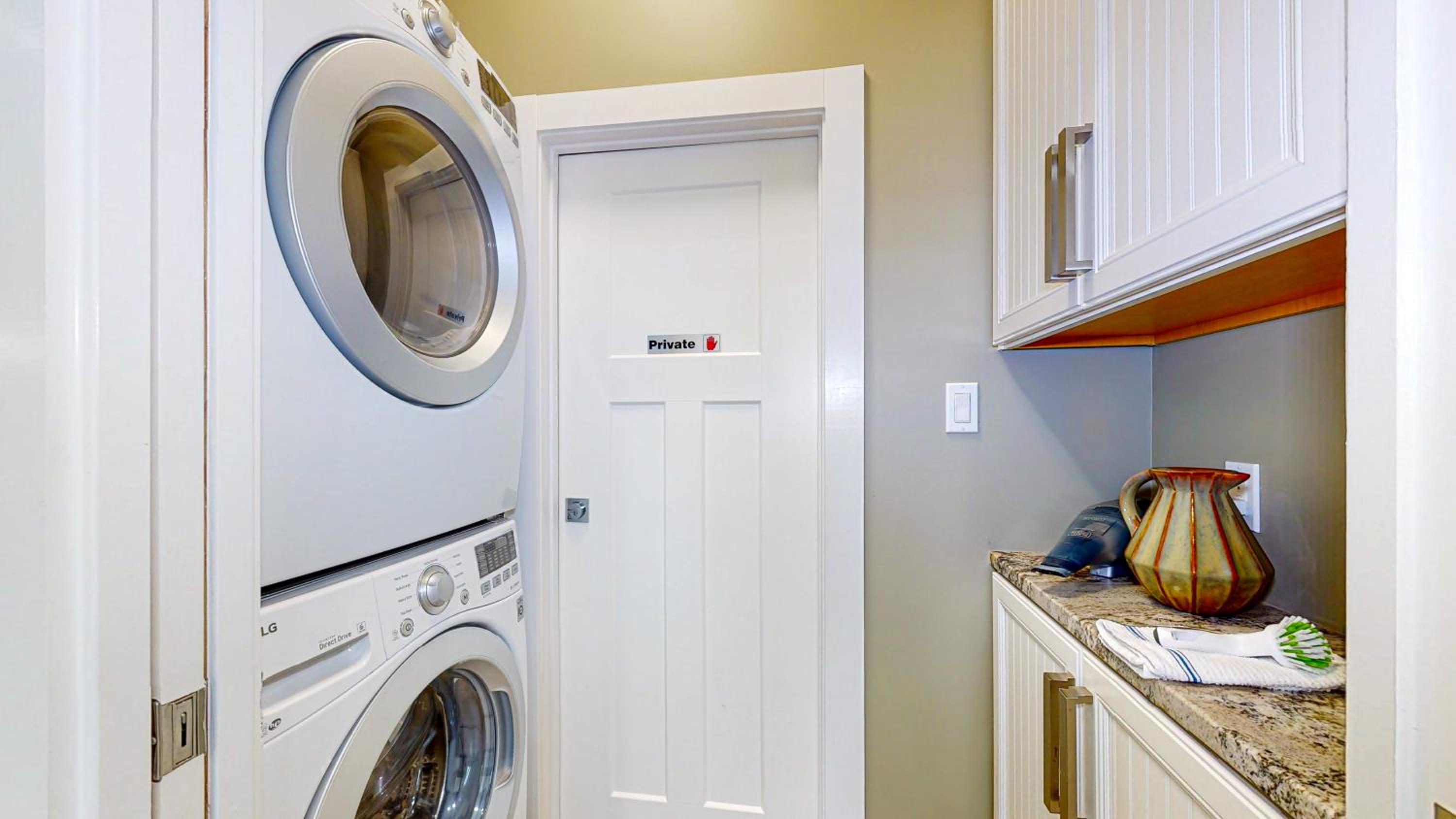 WPV Beautiful Townhome on Mustang Island, Shared Pool and Close to Beach and Restaurants view 4