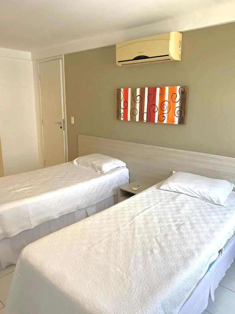 Apartamento em Areia Preta com vista para o mar