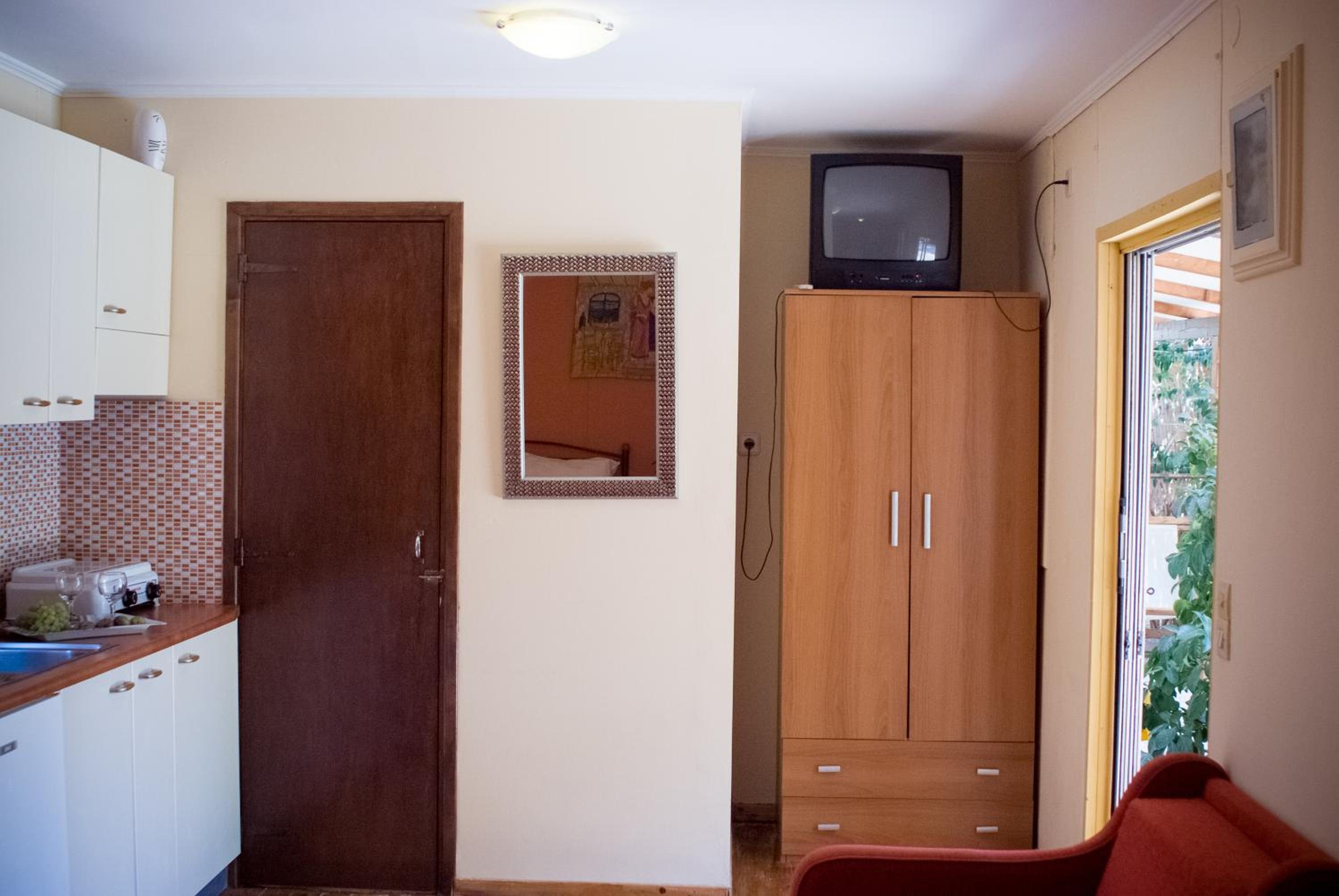 Photo 25