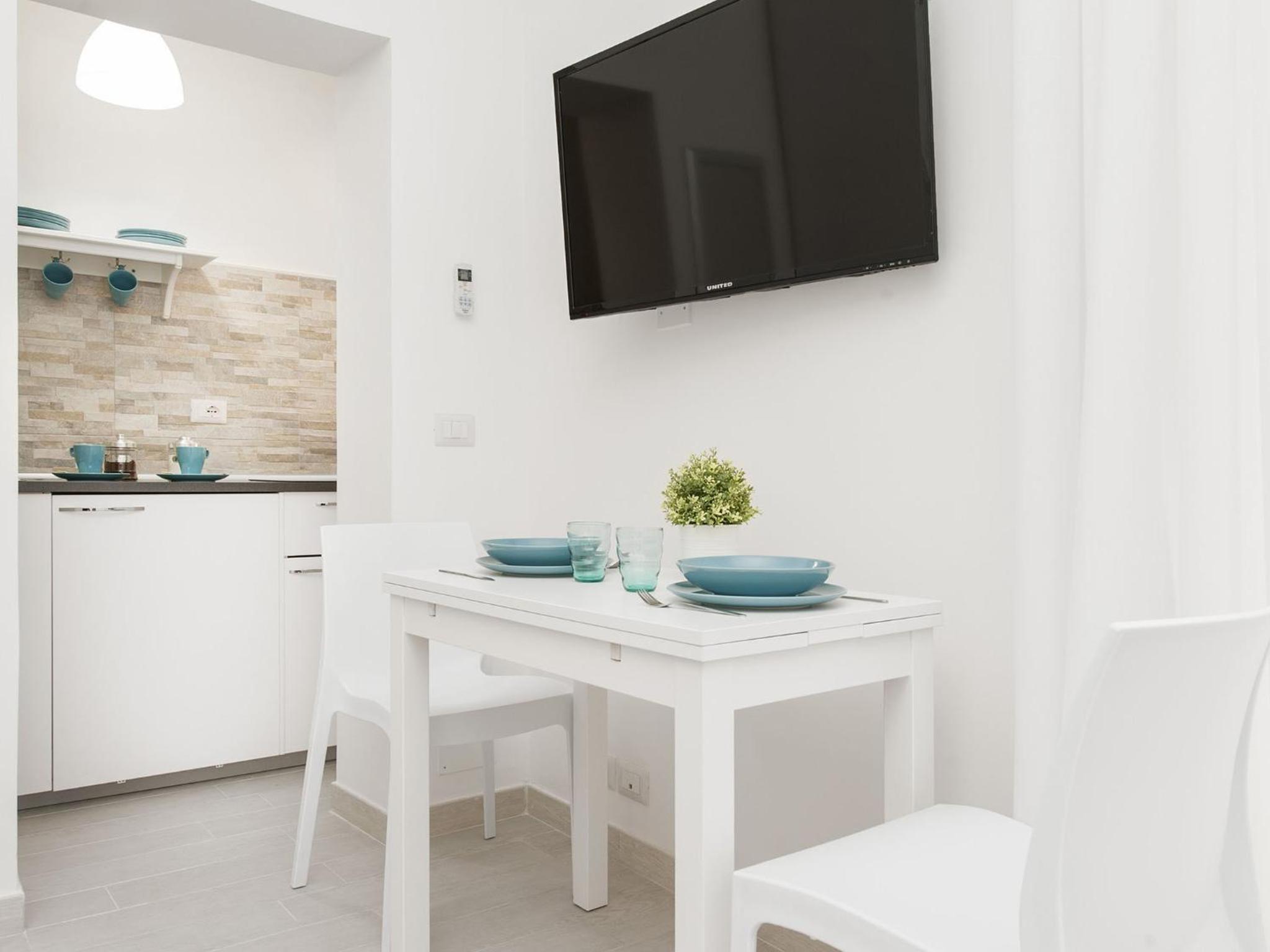White Flat Termini