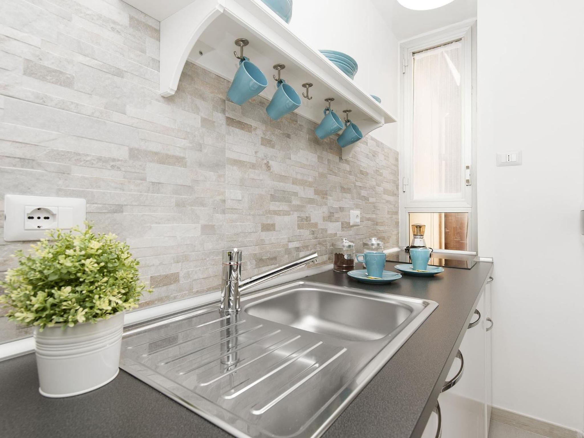 White Flat Termini