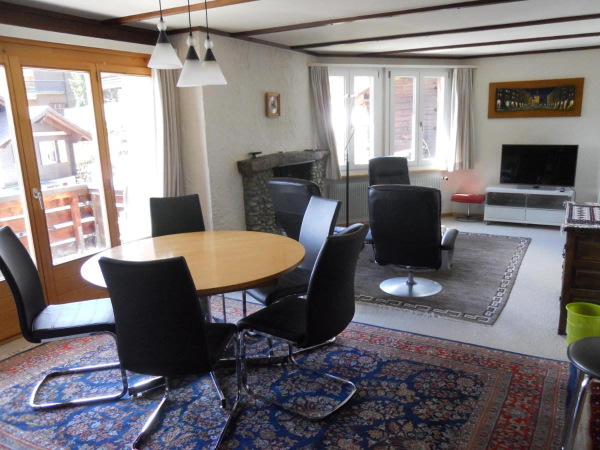 Chalet Anemone 2 view 4