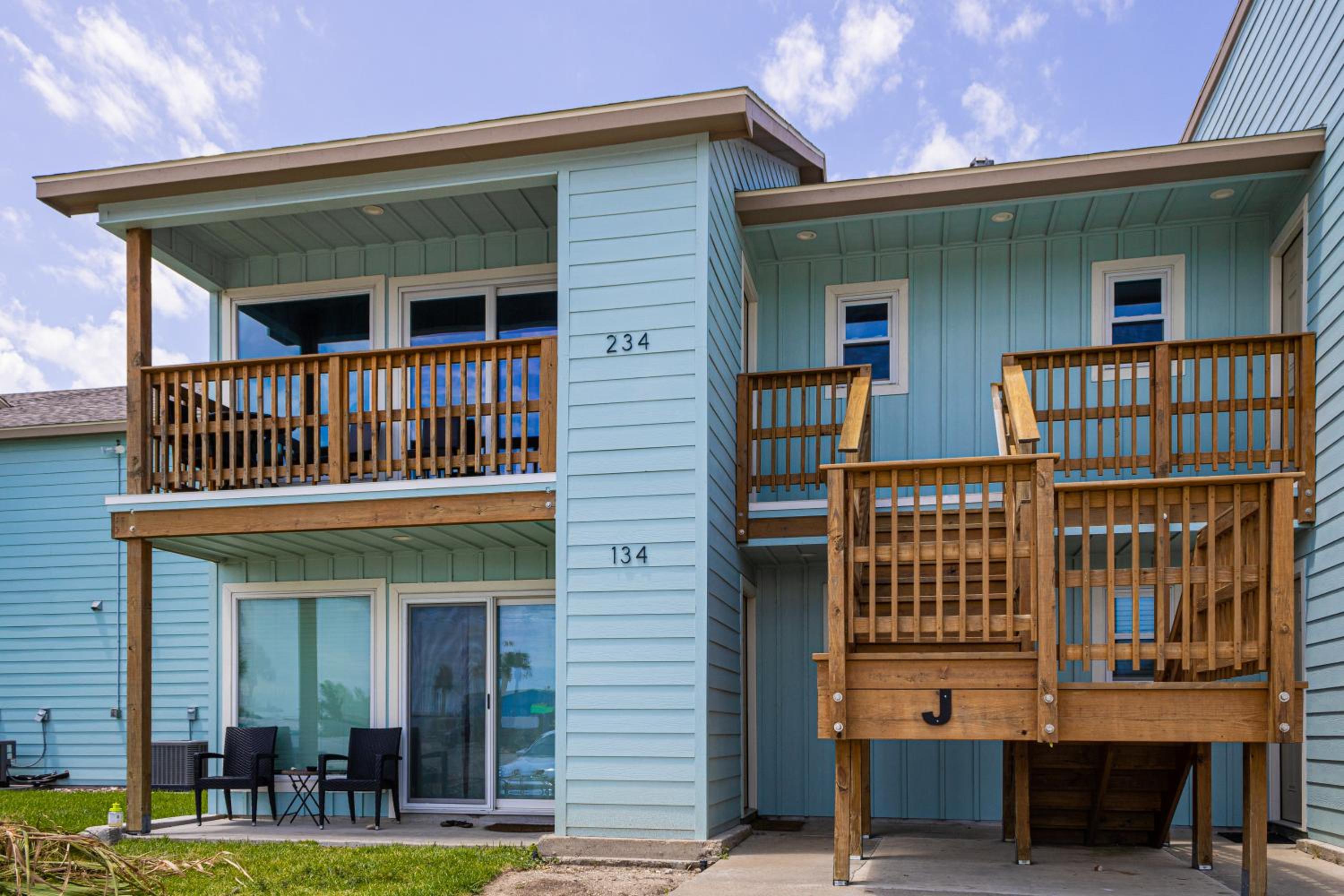 AH-J135 Paloma Vibes Beautiful Condo Near Marina, Shared Pool and Hot Tub, Pet Friendly view 5