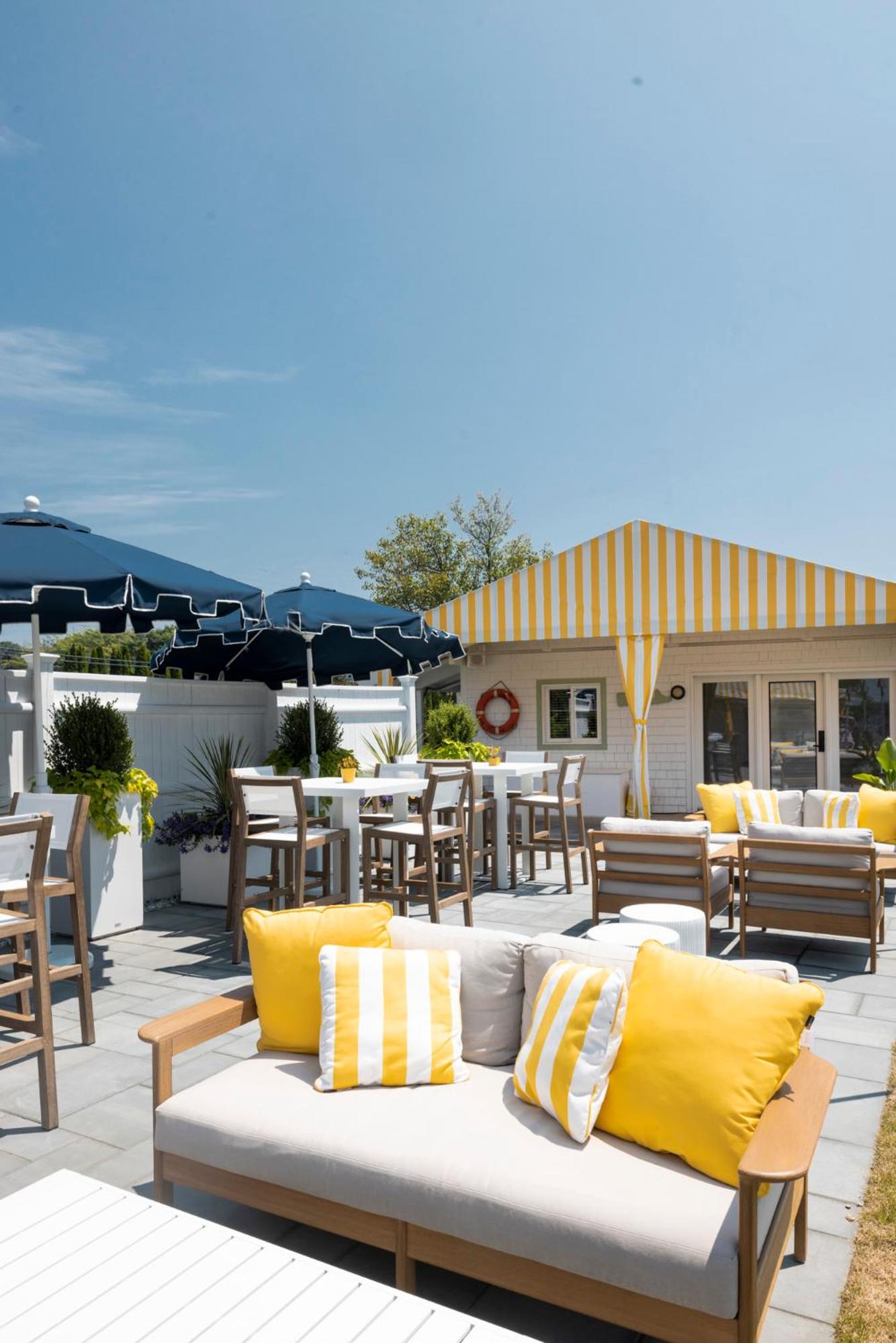 Yachtsman Hotel & Marina Club 24