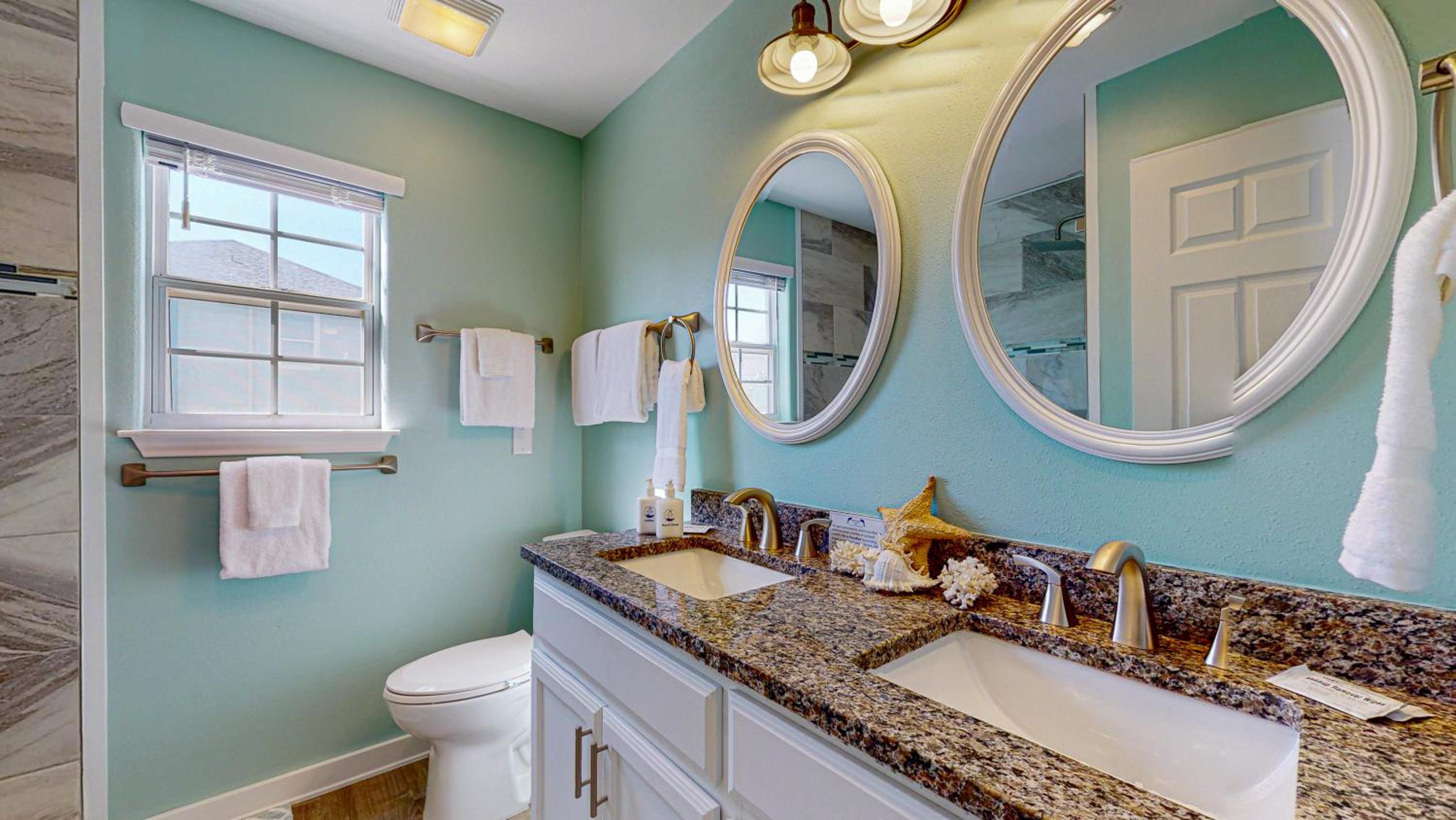 PC625 Remodeled Home, Close to Beach with Parking for Boat and Golf Cart Included view 5