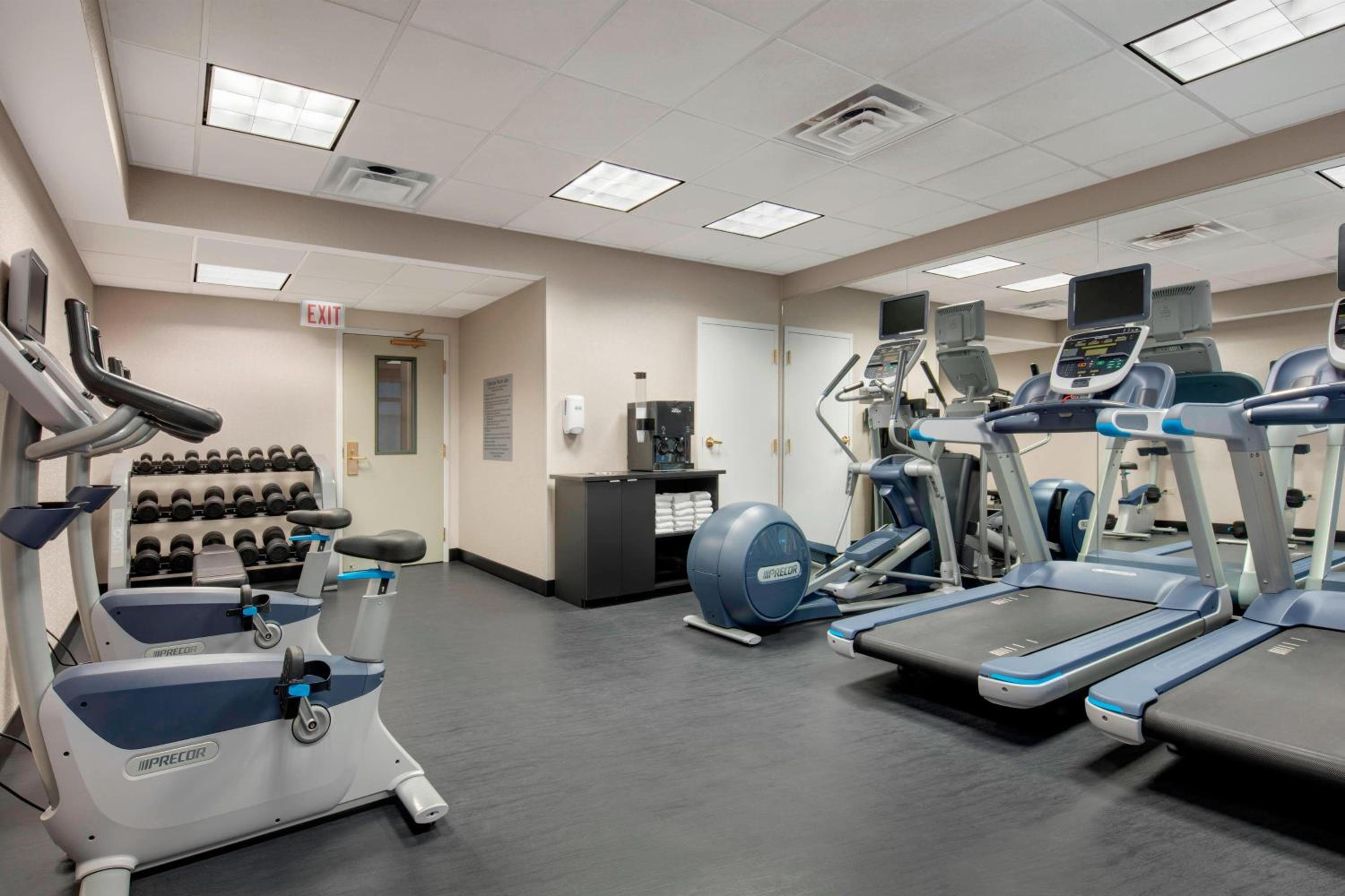 Chicago Vacations - Fairfield Inn and Suites Chicago Downtown/ Magnificent Mile - Property Image 6