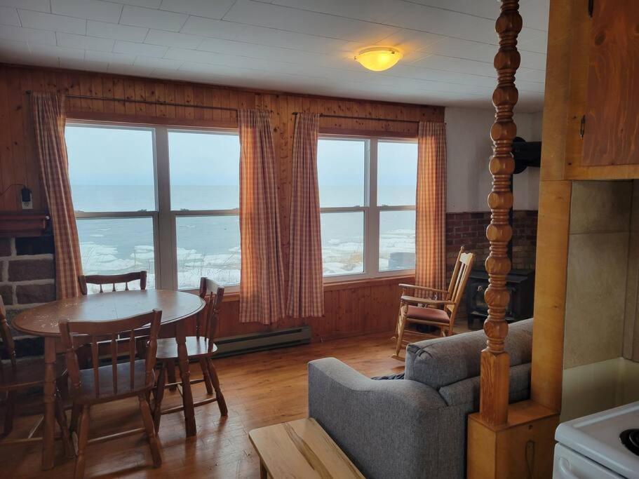 Le petit chalet de pierres