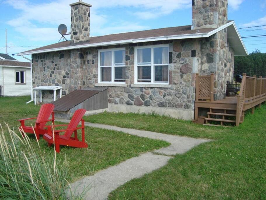 Le petit chalet de pierres