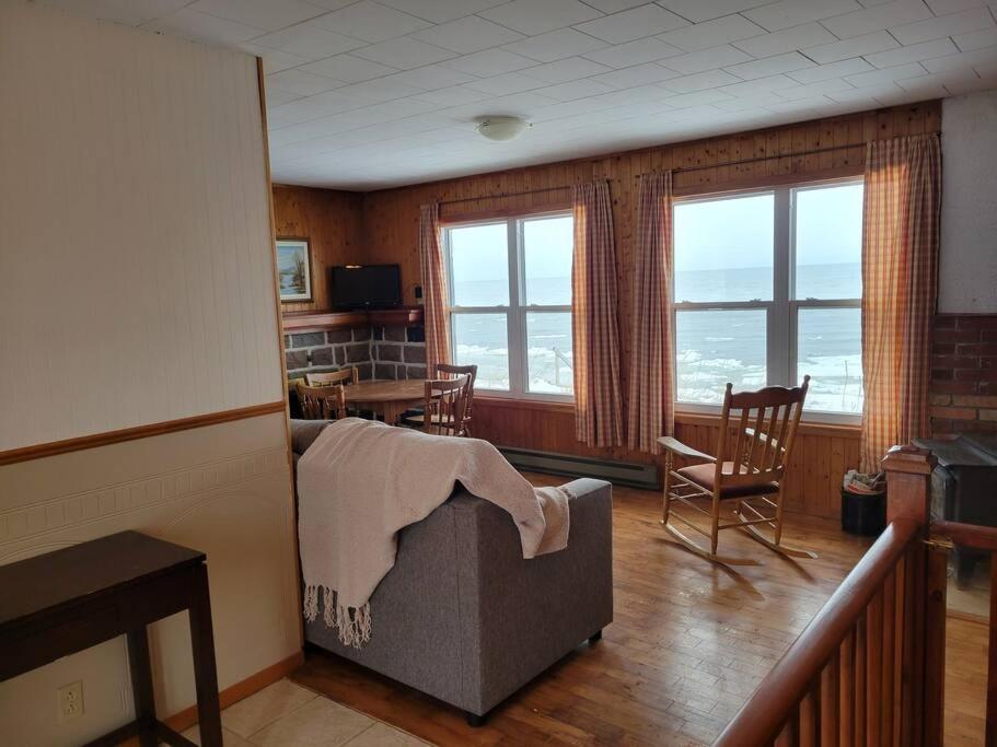 Le petit chalet de pierres