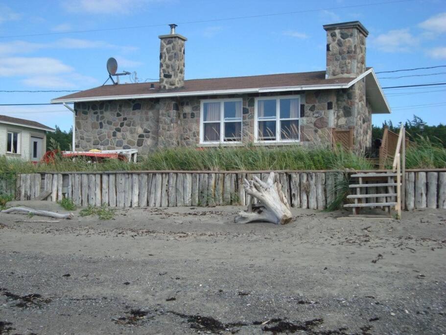 Le petit chalet de pierres