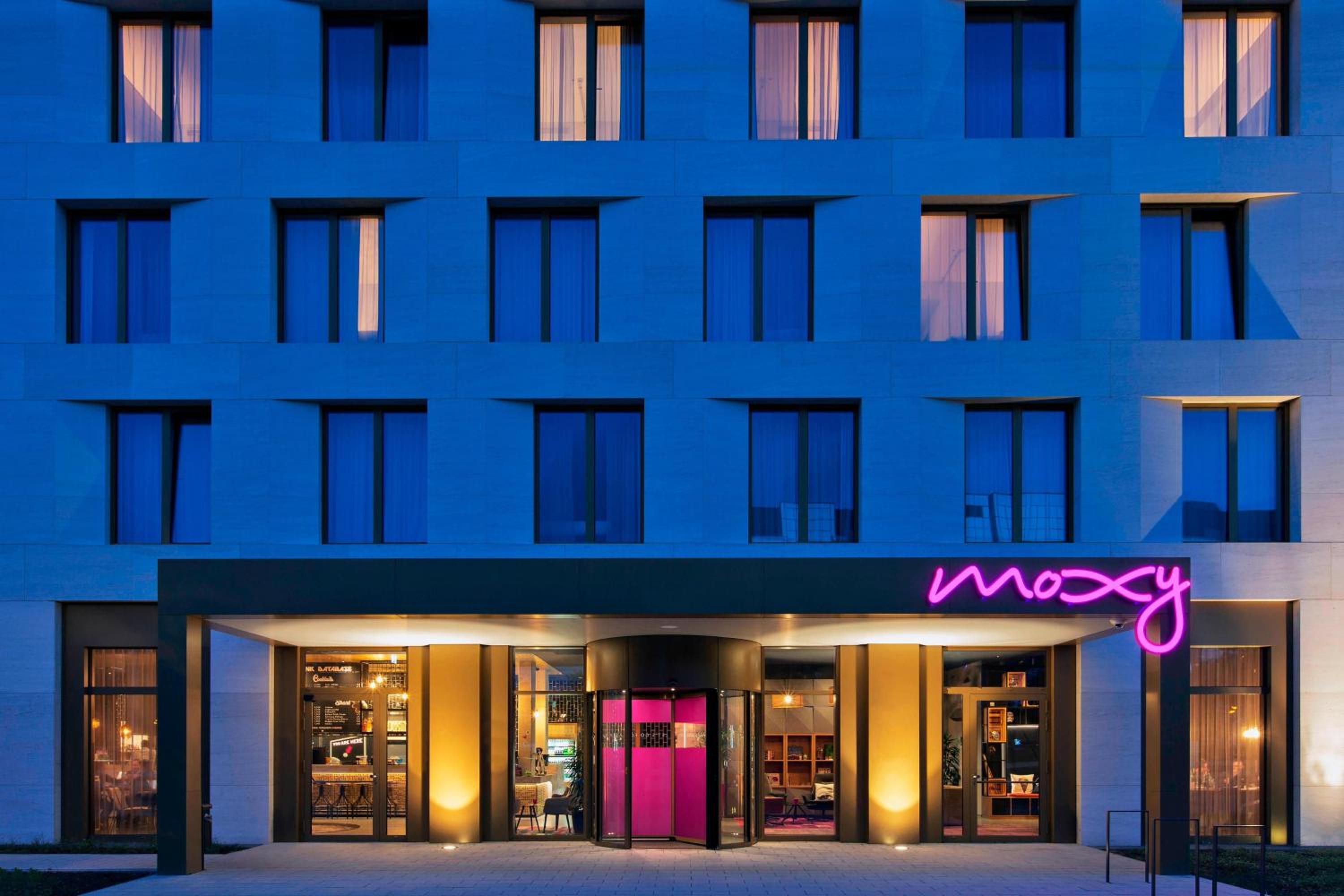 Darmstadt Vacations - Moxy Darmstadt - Property Image 1