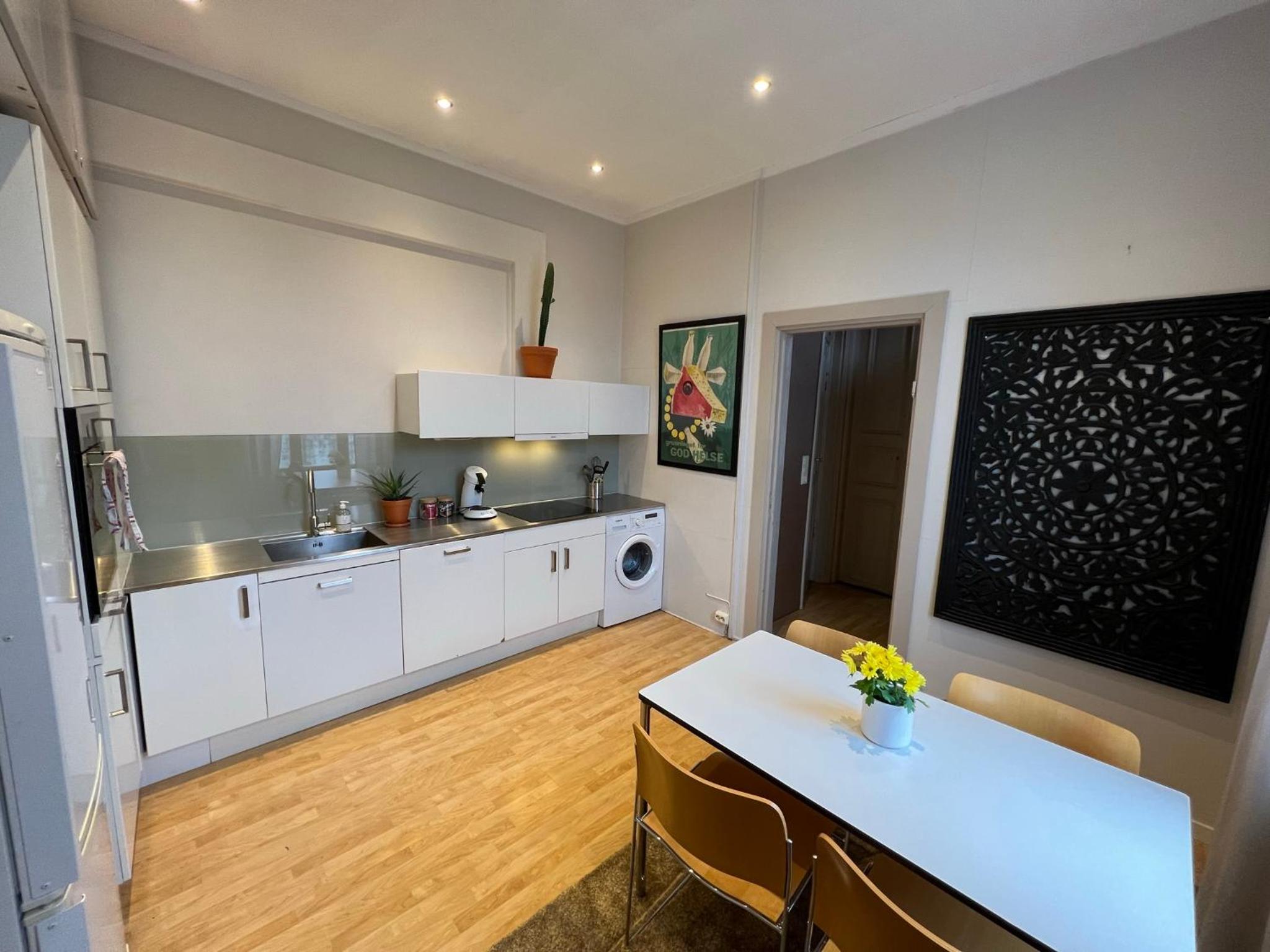 Fredrikstad Cicignon, peaceful but central with garden, parking and long stay facilities view 3