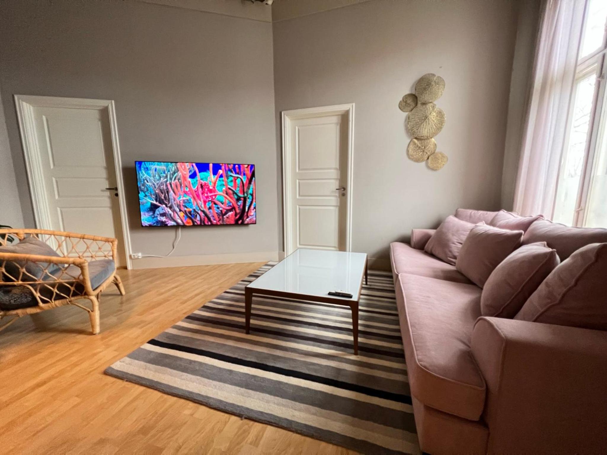 Fredrikstad Cicignon, peaceful but central with garden, parking and long stay facilities view 4