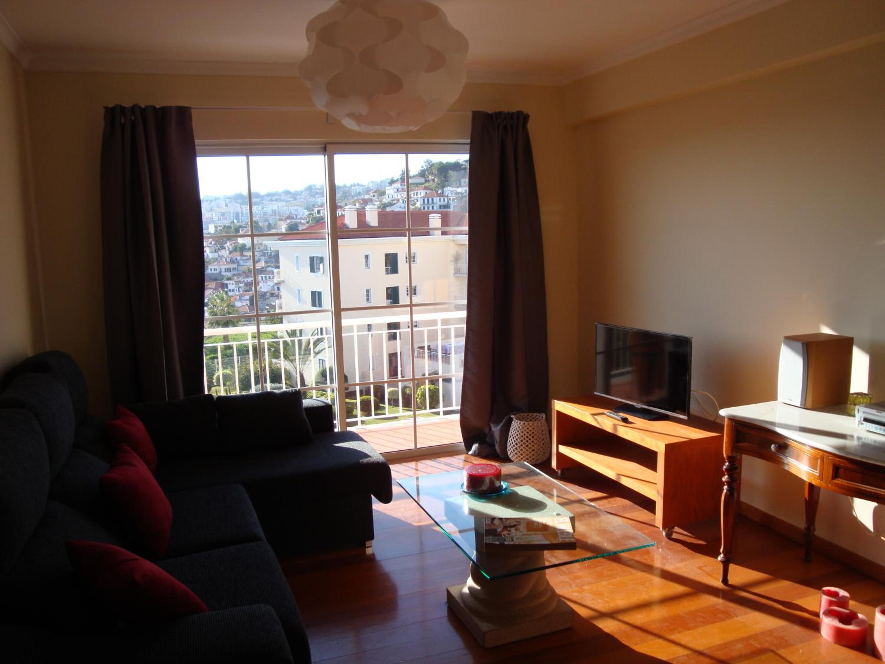 Excelente T3 Duplex Funchal view 4